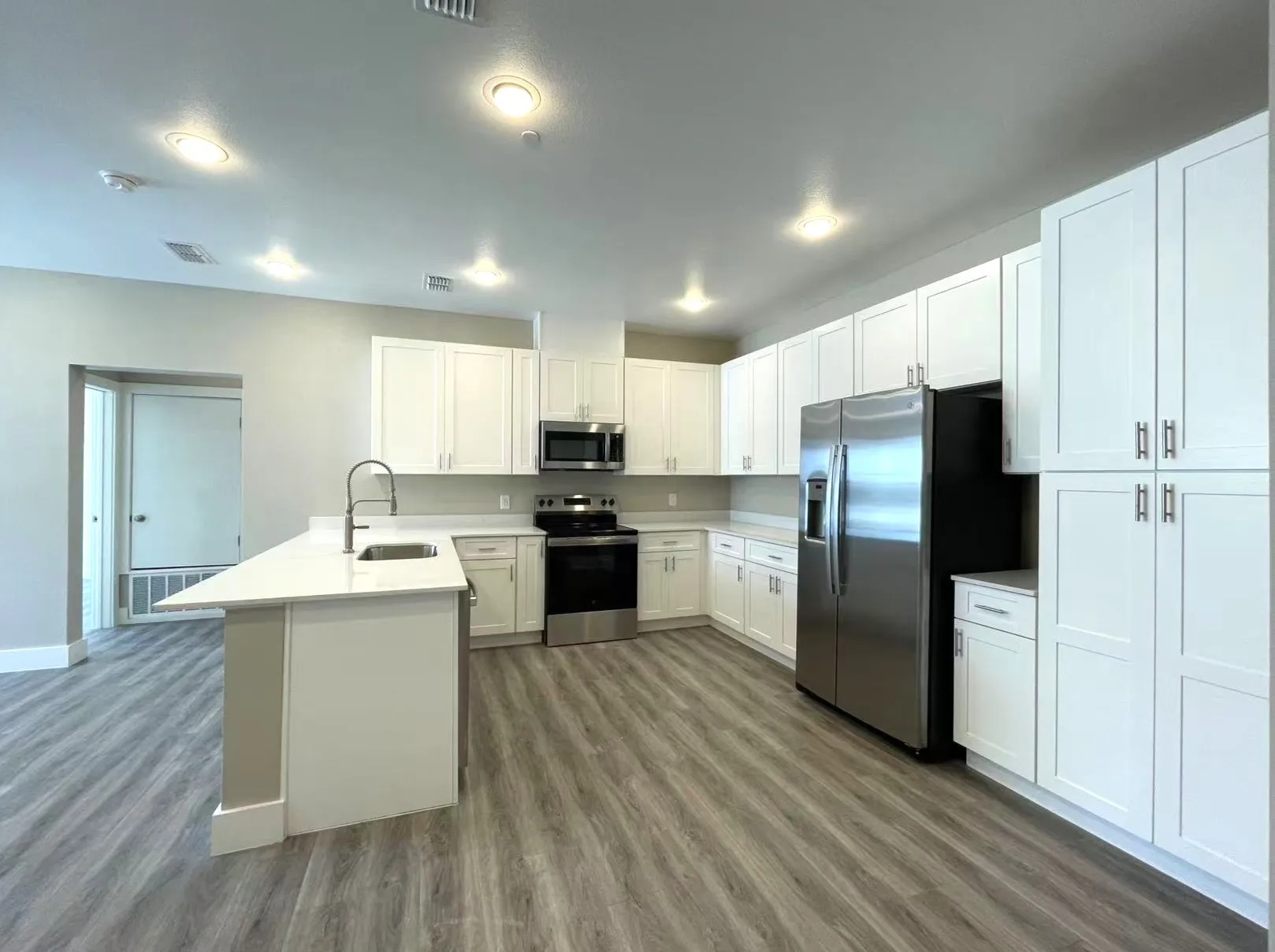 Apartment For Rent in Rockwall County , 481 Richlands Way 102, Fate, Texas 75087, 2 Bedroom, 2 Bathroom, Garage spaces, 1,050 Sqft, built in 2025, mls#21405431, Real Estate Agent in Fate, Homes For Rent in Rockwall county, Homes For Rent in Fate, Realtor in Fate Texas, Real Estate Brokerage Independent Realty Texas, Luminita Cordes Realtor