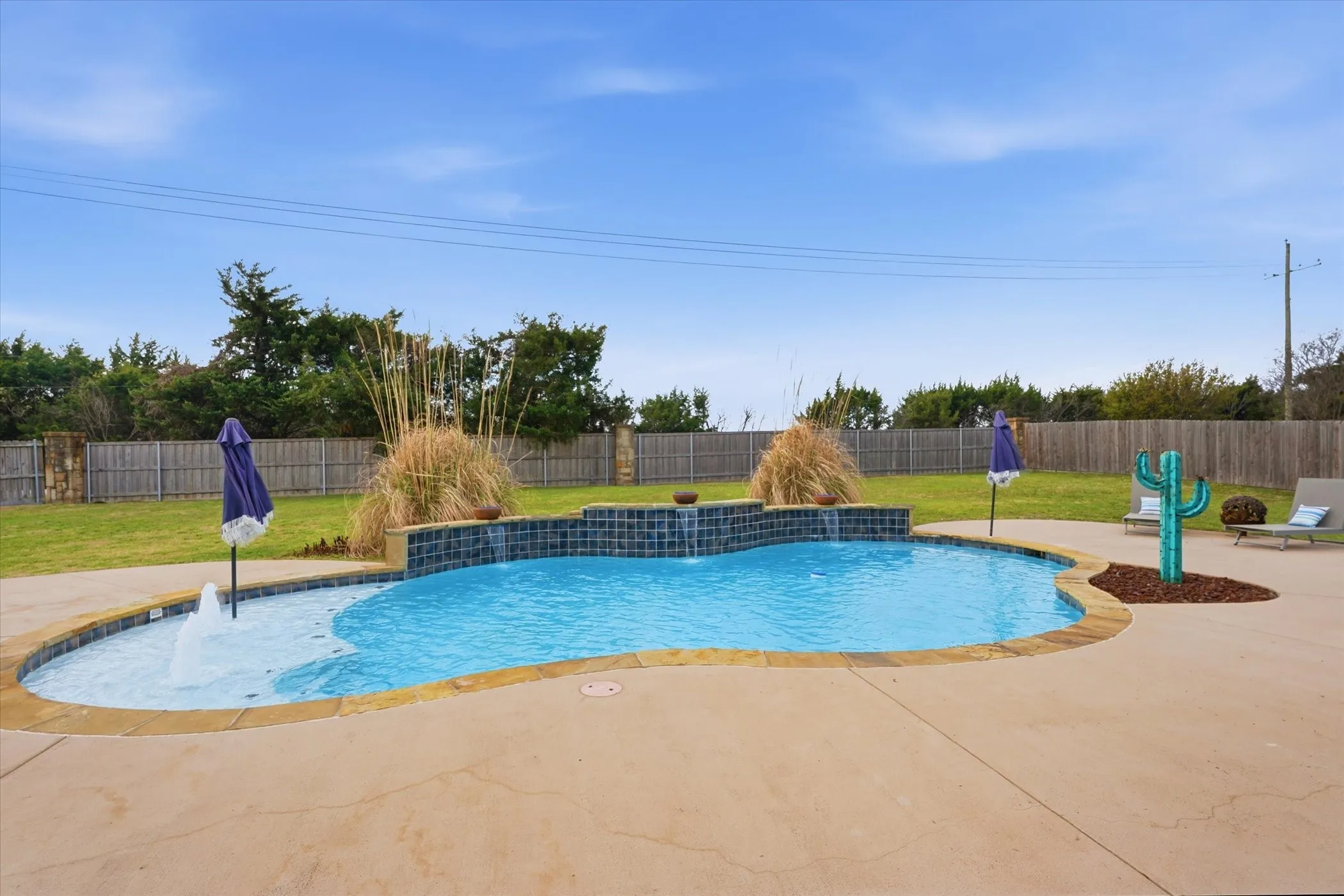 Single Family Residence For Rent in Rockwall County , 114 Clydesdale Drive, Fate, Texas 75087, 5 Bedroom, 3 Bathroom, 3 Garage spaces, 2,492 Sqft, built in 2003, mls#21403534, Real Estate Agent in Fate, Homes For Rent in Rockwall county, Homes For Rent in Fate, Realtor in Fate Texas, Real Estate Brokerage Independent Realty Texas, Luminita Cordes Realtor