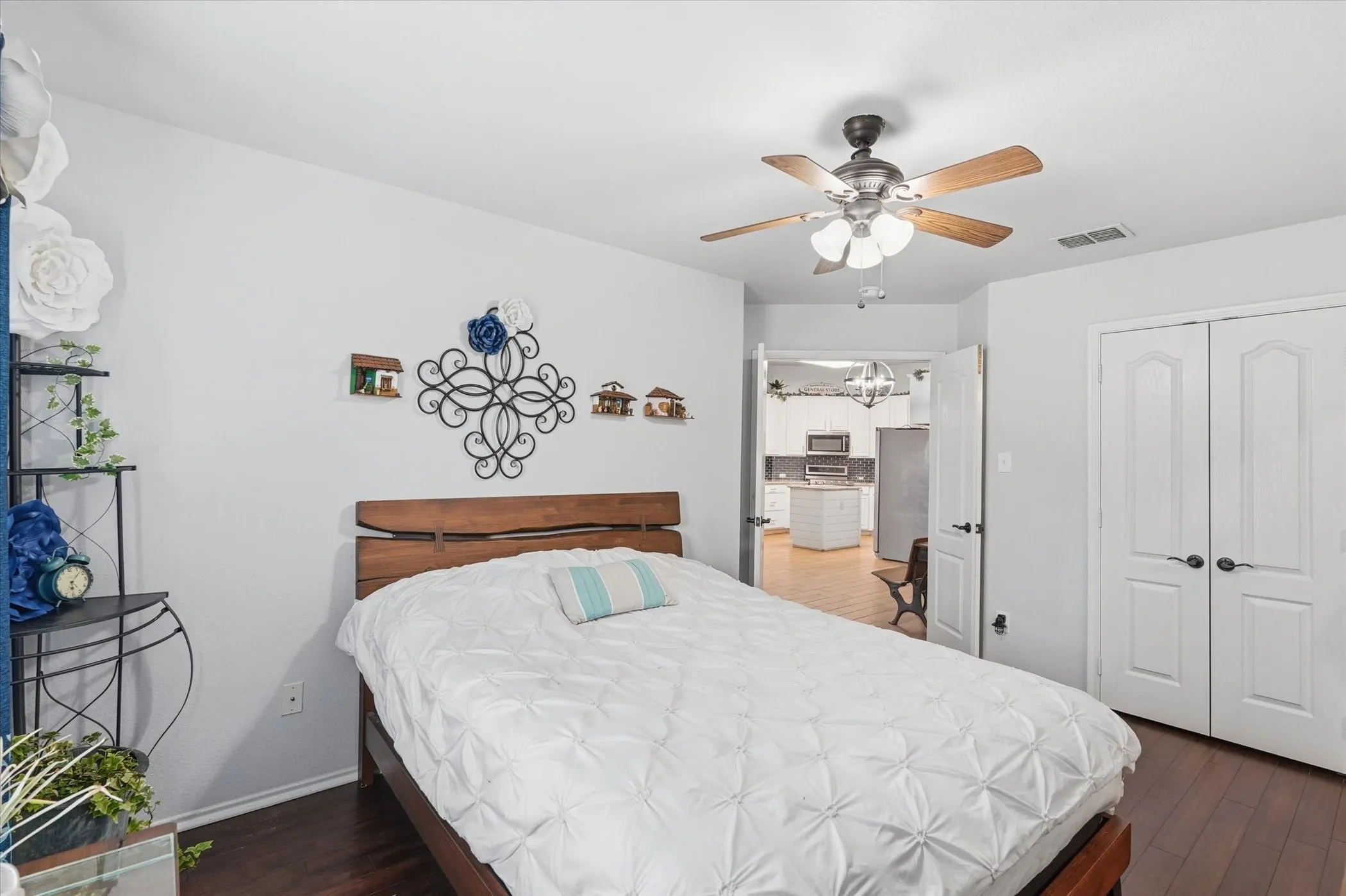 Single Family Residence For Rent in Rockwall County , 114 Clydesdale Drive, Fate, Texas 75087, 5 Bedroom, 3 Bathroom, 3 Garage spaces, 2,492 Sqft, built in 2003, mls#21403534, Real Estate Agent in Fate, Homes For Rent in Rockwall county, Homes For Rent in Fate, Realtor in Fate Texas, Real Estate Brokerage Independent Realty Texas, Luminita Cordes Realtor