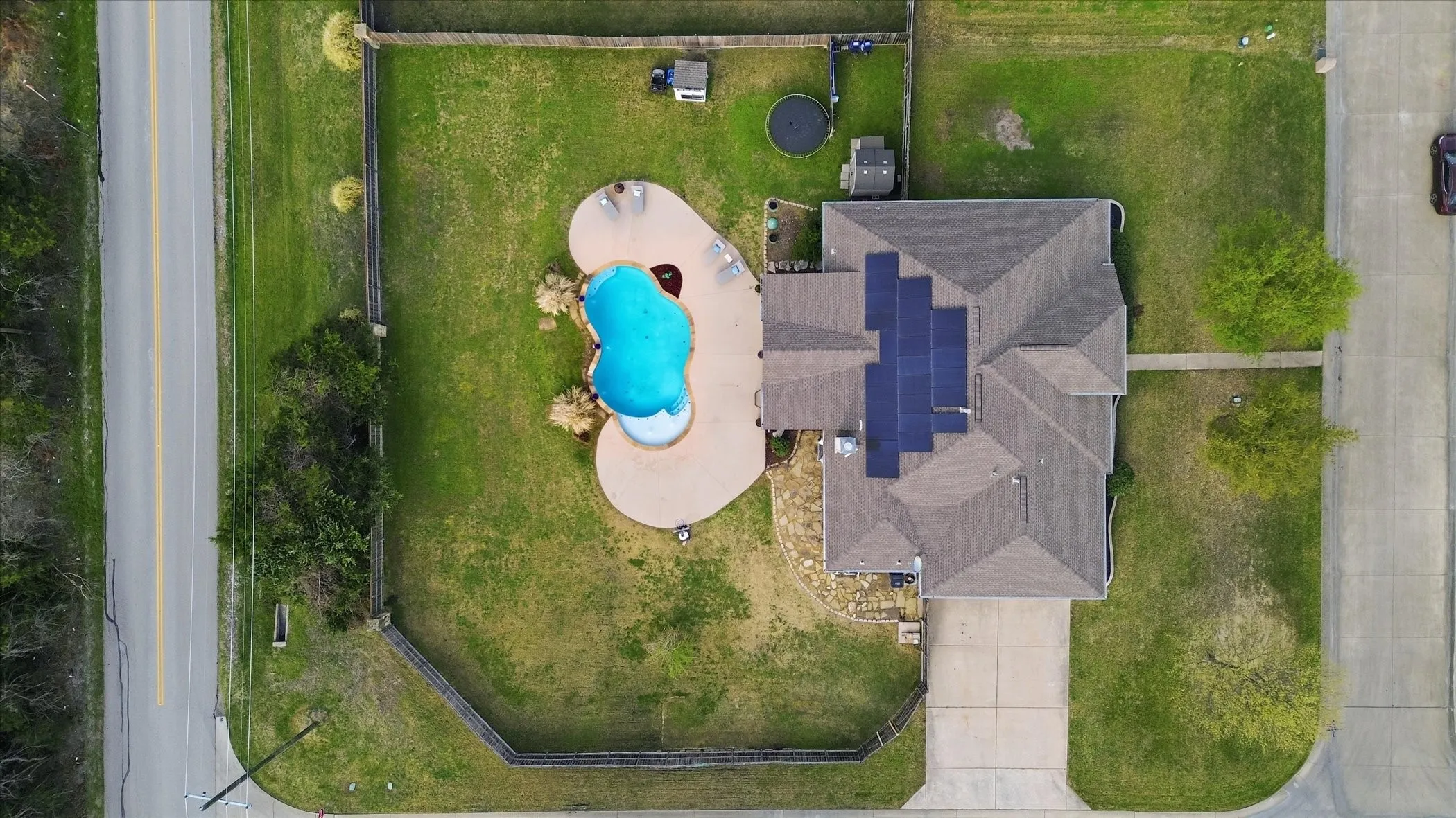 Single Family Residence For Rent in Rockwall County , 114 Clydesdale Drive, Fate, Texas 75087, 5 Bedroom, 3 Bathroom, 3 Garage spaces, 2,492 Sqft, built in 2003, mls#21403534, Real Estate Agent in Fate, Homes For Rent in Rockwall county, Homes For Rent in Fate, Realtor in Fate Texas, Real Estate Brokerage Independent Realty Texas, Luminita Cordes Realtor