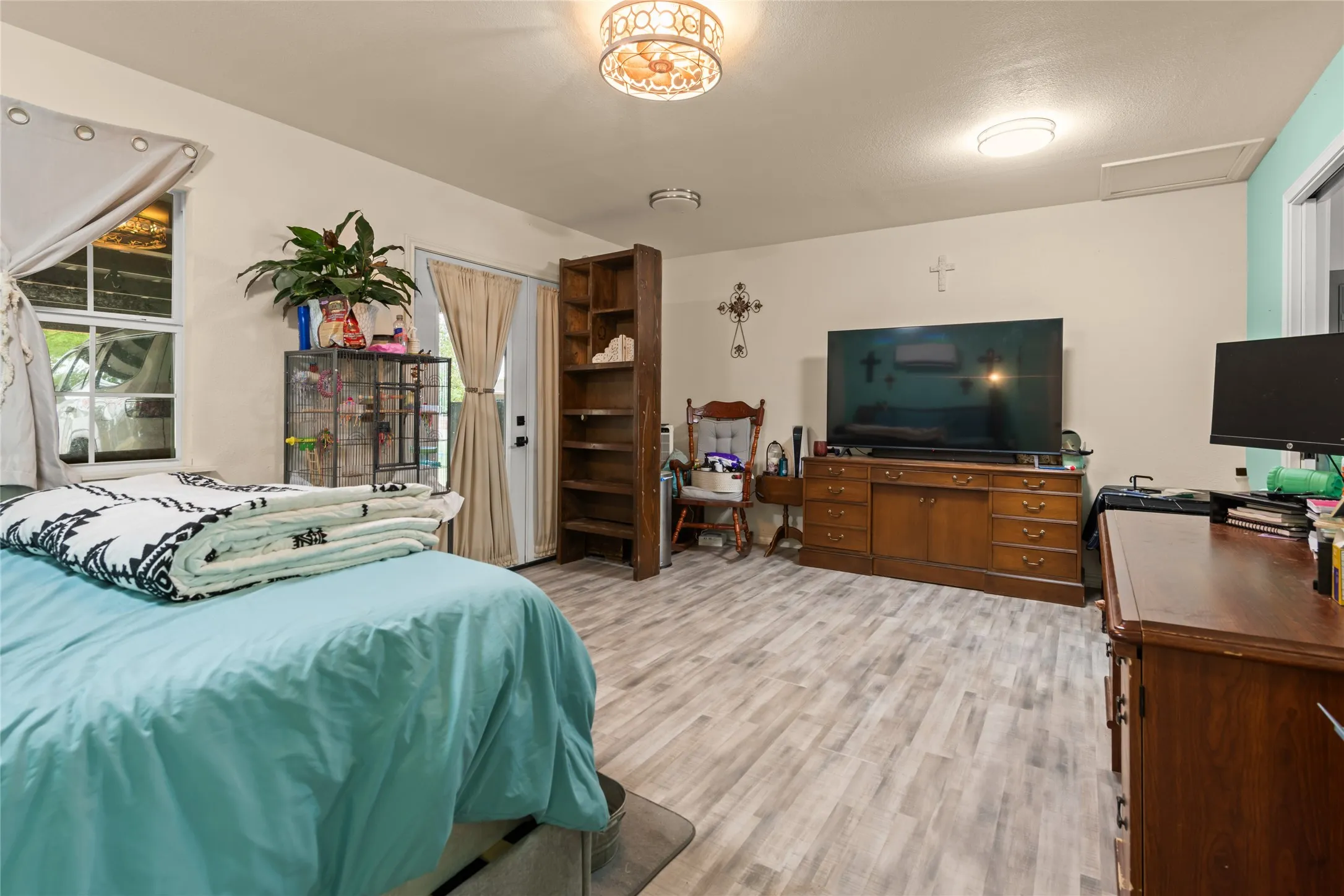Single Family Residence For Sale in Taylor County , 302 Lexington Avenue, Abilene, Texas 79605, 4 Bedroom, 3 Bathroom, Garage spaces, 2,145 Sqft, built in 1954, mls#21405430, Real Estate Agent in Abilene, Homes For Sale in Taylor county, Homes For Sale in Abilene, Realtor in Abilene Texas, Real Estate Brokerage Independent Realty Texas, Luminita Cordes Realtor