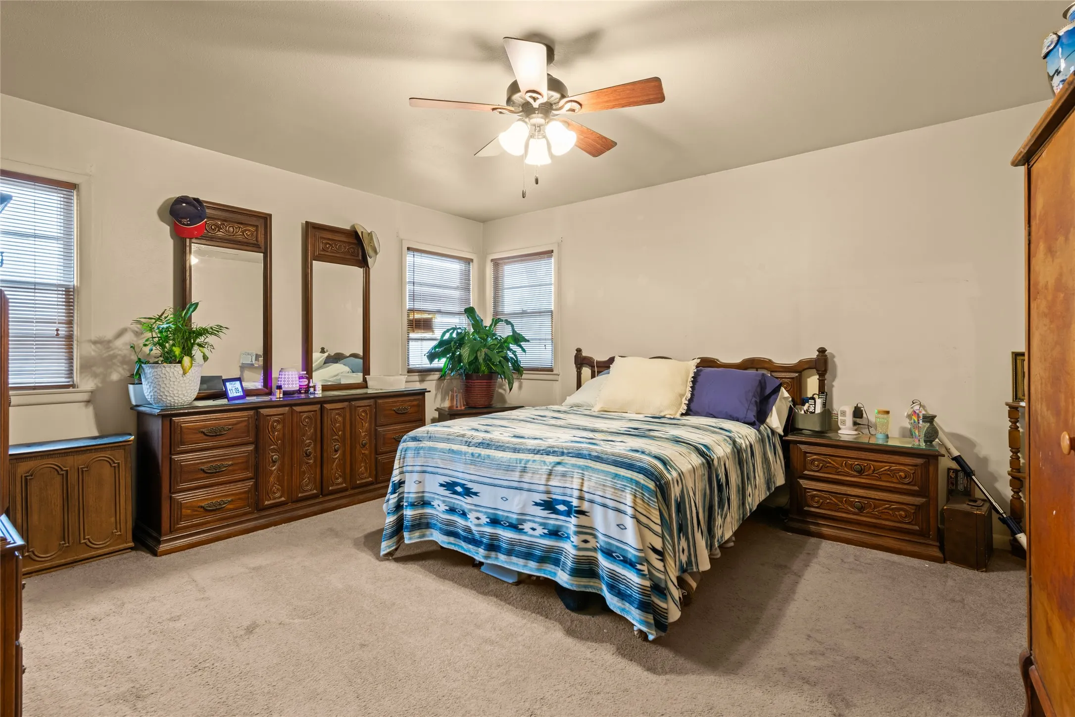Single Family Residence For Sale in Taylor County , 302 Lexington Avenue, Abilene, Texas 79605, 4 Bedroom, 3 Bathroom, Garage spaces, 2,145 Sqft, built in 1954, mls#21405430, Real Estate Agent in Abilene, Homes For Sale in Taylor county, Homes For Sale in Abilene, Realtor in Abilene Texas, Real Estate Brokerage Independent Realty Texas, Luminita Cordes Realtor