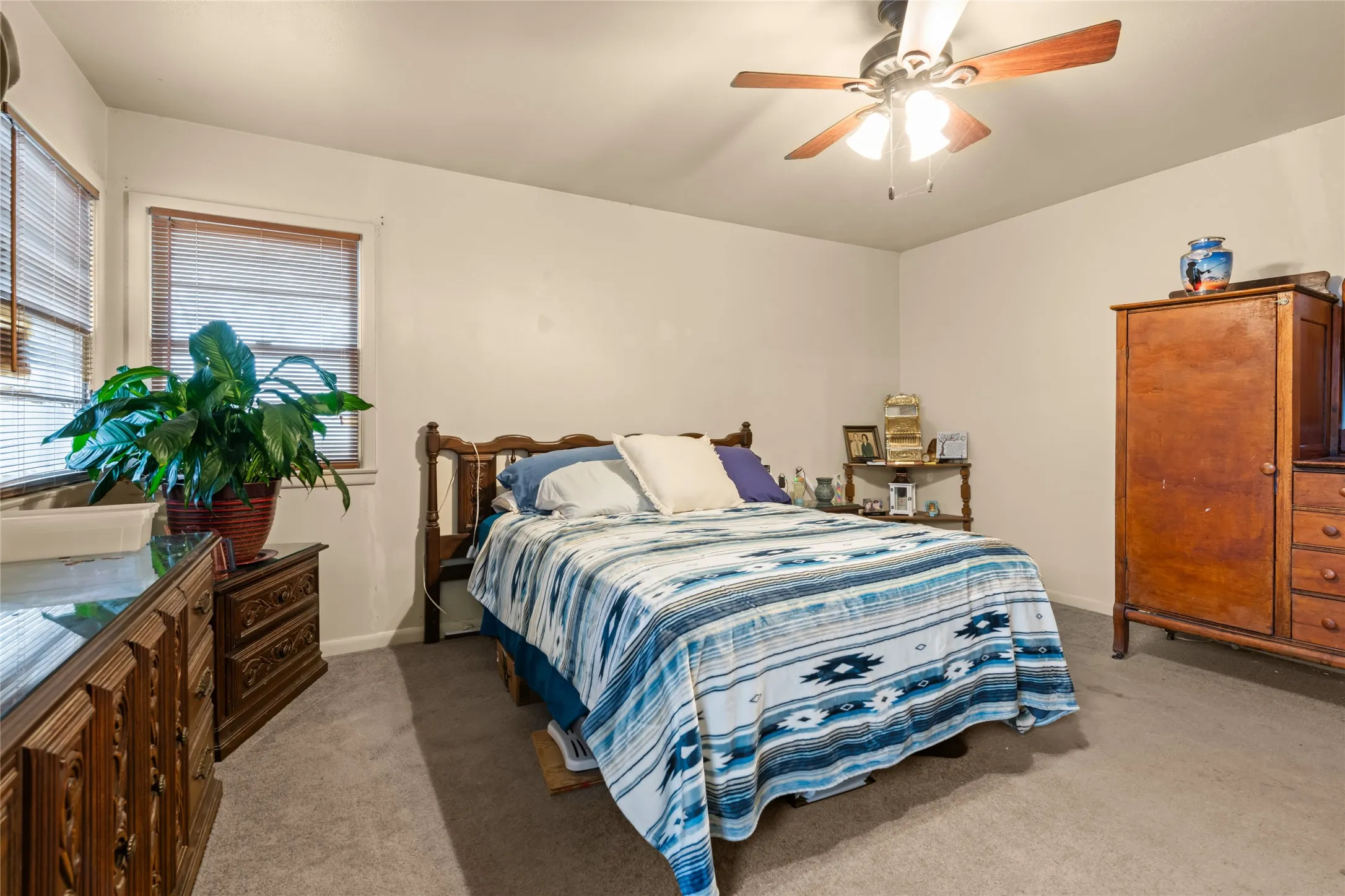 Single Family Residence For Sale in Taylor County , 302 Lexington Avenue, Abilene, Texas 79605, 4 Bedroom, 3 Bathroom, Garage spaces, 2,145 Sqft, built in 1954, mls#21405430, Real Estate Agent in Abilene, Homes For Sale in Taylor county, Homes For Sale in Abilene, Realtor in Abilene Texas, Real Estate Brokerage Independent Realty Texas, Luminita Cordes Realtor