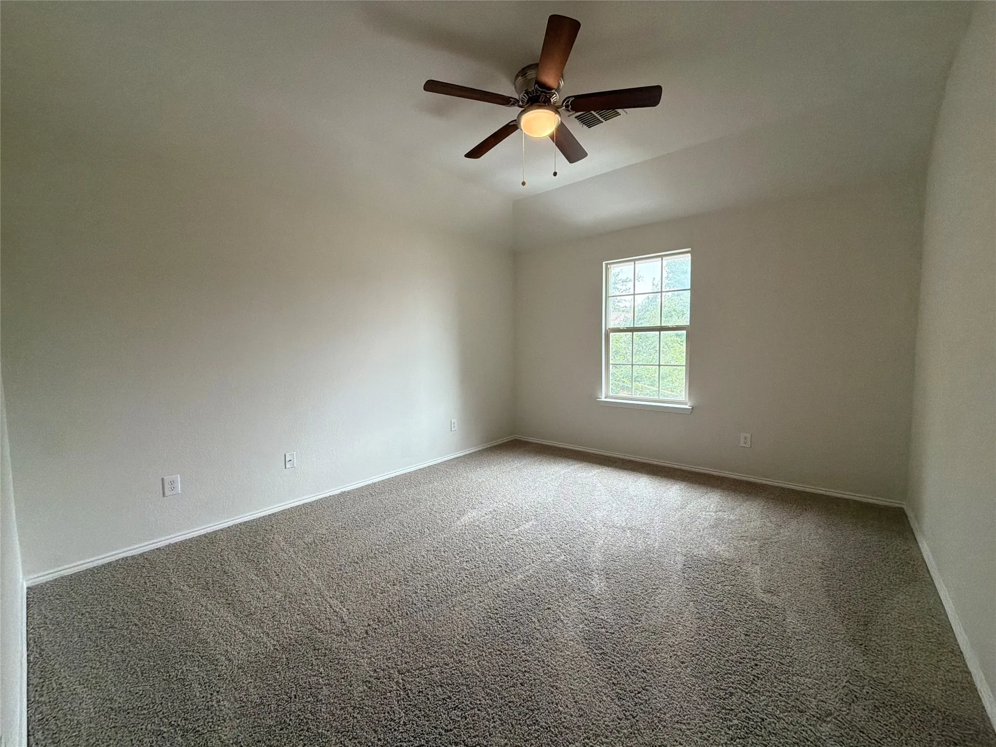 Single Family Residence For Sale in Collin County , 424 Cypress Hill Drive, Mc Kinney, Texas 75071, 4 Bedroom, 3 Bathroom, 2 Garage spaces, 2,393 Sqft, built in 2011, mls#21404792, Real Estate Agent in Mc Kinney, Homes For Sale in Collin county, Homes For Sale in Mc Kinney, Realtor in Mc Kinney Texas, Real Estate Brokerage Independent Realty Texas, Luminita Cordes Realtor