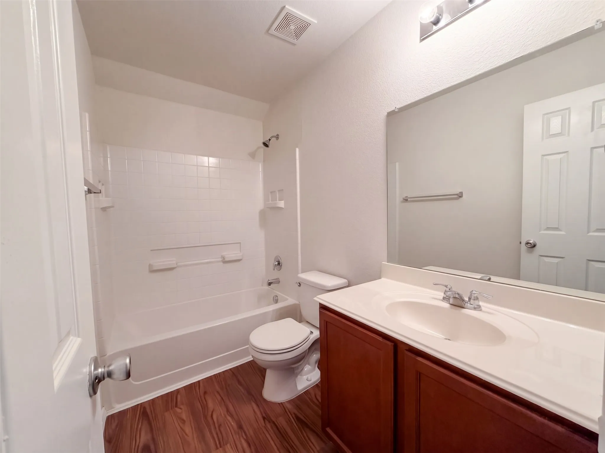 Single Family Residence For Sale in Collin County , 424 Cypress Hill Drive, Mc Kinney, Texas 75071, 4 Bedroom, 3 Bathroom, 2 Garage spaces, 2,393 Sqft, built in 2011, mls#21404792, Real Estate Agent in Mc Kinney, Homes For Sale in Collin county, Homes For Sale in Mc Kinney, Realtor in Mc Kinney Texas, Real Estate Brokerage Independent Realty Texas, Luminita Cordes Realtor