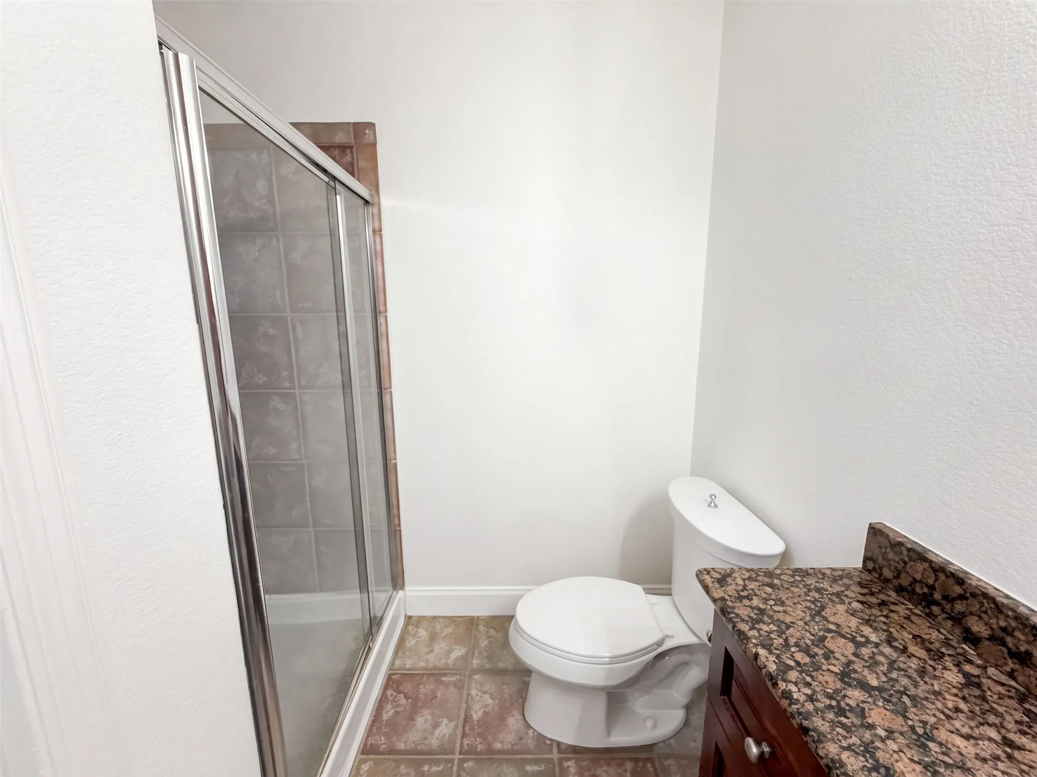 Single Family Residence For Sale in Tarrant County , 3911 White Settlement Road, Fort Worth, Texas 76107, 4 Bedroom, 4 Bathroom, 1 Garage spaces, 4,947 Sqft, built in 1940, mls#21404918, Real Estate Agent in Fort Worth, Homes For Sale in Tarrant county, Homes For Sale in Fort Worth, Realtor in Fort Worth Texas, Real Estate Brokerage Independent Realty Texas, Luminita Cordes Realtor