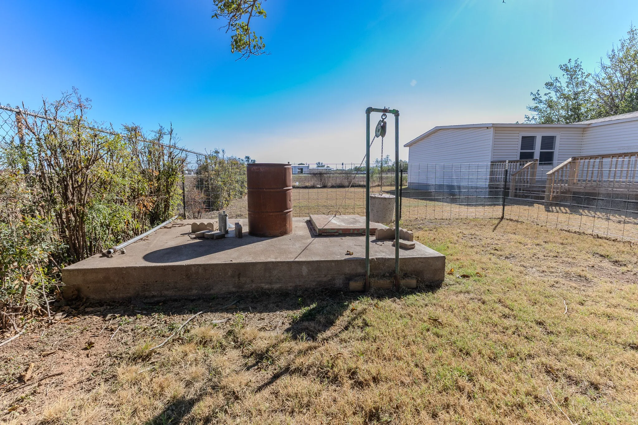 Single Family Residence For Sale in Taylor County , 1175 FM 126, Merkel, Texas 79536, 3 Bedroom, 2 Bathroom, 4 Garage spaces, 1,808 Sqft, built in 1972, mls#21405468, Real Estate Agent in Merkel, Homes For Sale in Taylor county, Homes For Sale in Merkel, Realtor in Merkel Texas, Real Estate Brokerage Independent Realty Texas, Luminita Cordes Realtor
