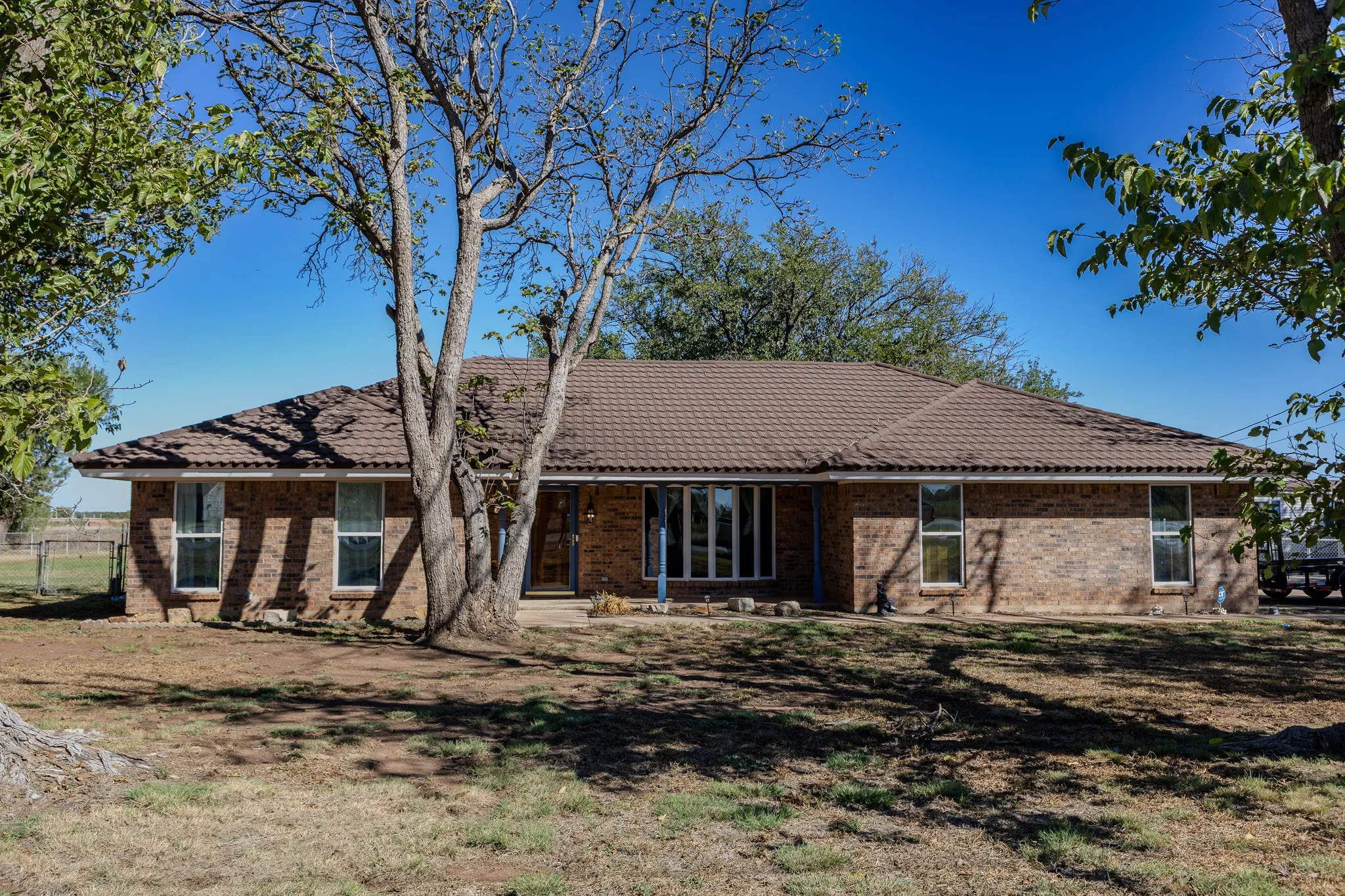 Single Family Residence For Sale in Taylor County , 1175 FM 126, Merkel, Texas 79536, 3 Bedroom, 2 Bathroom, 4 Garage spaces, 1,808 Sqft, built in 1972, mls#21405468, Real Estate Agent in Merkel, Homes For Sale in Taylor county, Homes For Sale in Merkel, Realtor in Merkel Texas, Real Estate Brokerage Independent Realty Texas, Luminita Cordes Realtor