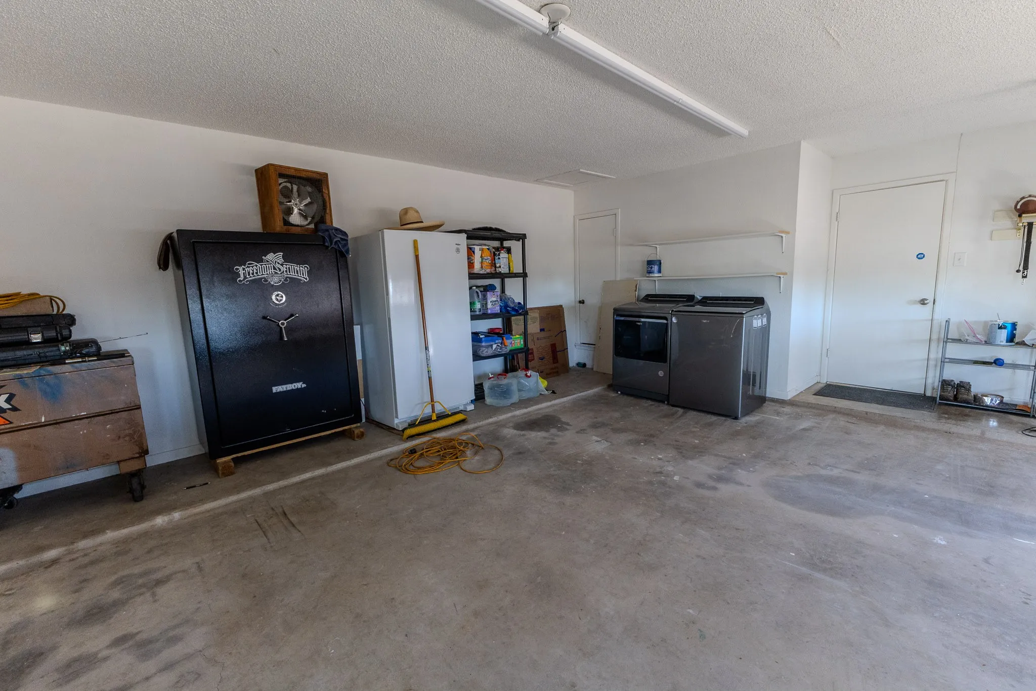 Single Family Residence For Sale in Taylor County , 1175 FM 126, Merkel, Texas 79536, 3 Bedroom, 2 Bathroom, 4 Garage spaces, 1,808 Sqft, built in 1972, mls#21405468, Real Estate Agent in Merkel, Homes For Sale in Taylor county, Homes For Sale in Merkel, Realtor in Merkel Texas, Real Estate Brokerage Independent Realty Texas, Luminita Cordes Realtor