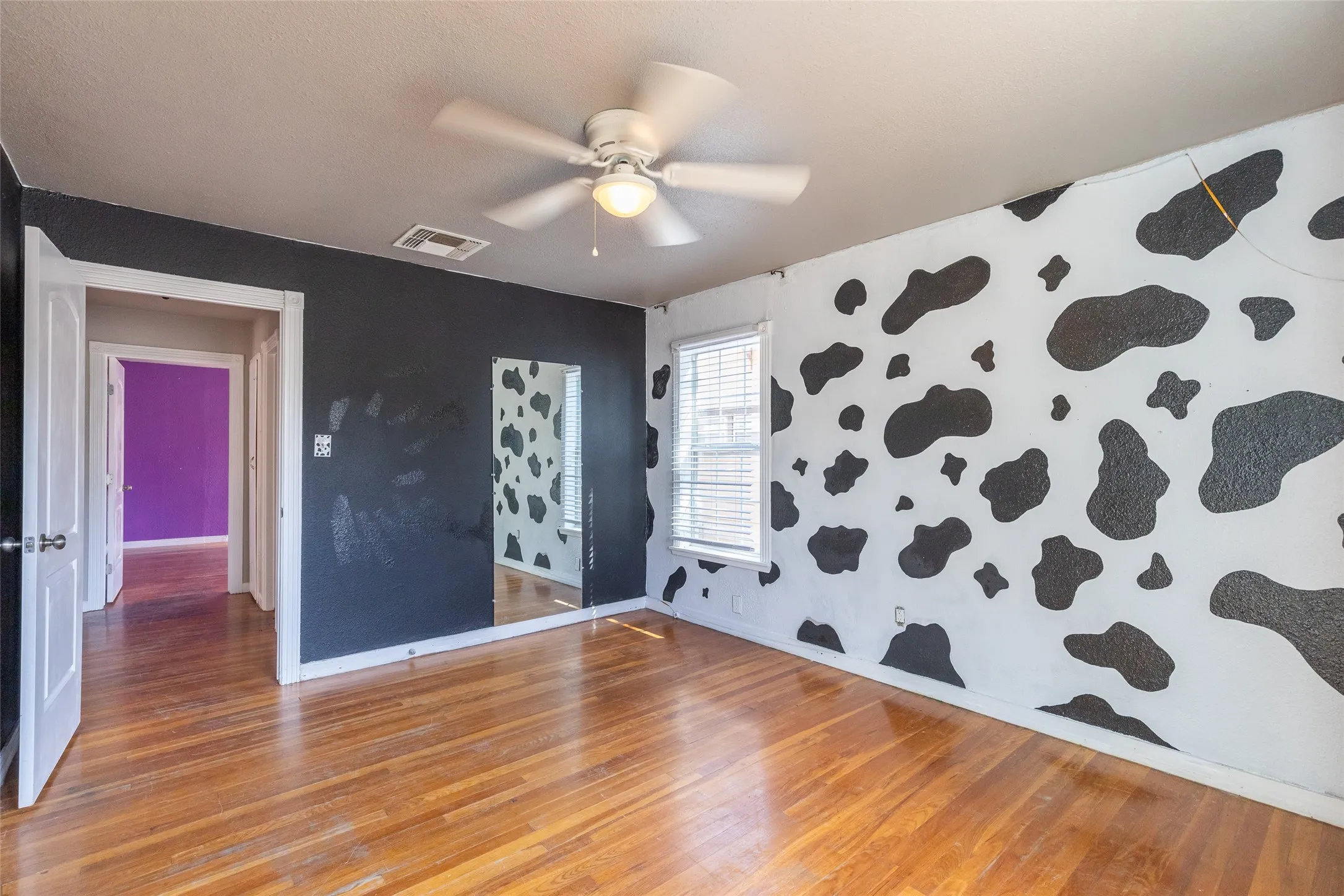 Single Family Residence For Sale in Taylor County , 901 Ash, Merkel, Texas 79536, 3 Bedroom, 2 Bathroom, Garage spaces, 1,890 Sqft, built in 1949, mls#21405469, Real Estate Agent in Merkel, Homes For Sale in Taylor county, Homes For Sale in Merkel, Realtor in Merkel Texas, Real Estate Brokerage Independent Realty Texas, Luminita Cordes Realtor