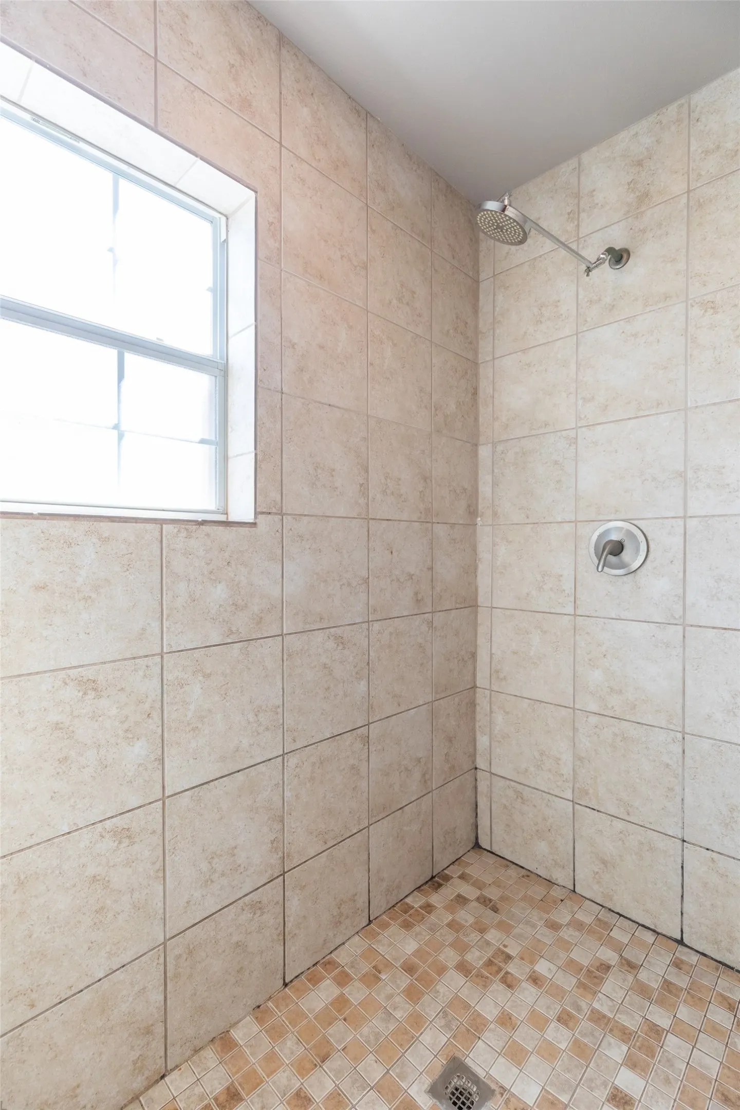 Single Family Residence For Sale in Taylor County , 901 Ash, Merkel, Texas 79536, 3 Bedroom, 2 Bathroom, Garage spaces, 1,890 Sqft, built in 1949, mls#21405469, Real Estate Agent in Merkel, Homes For Sale in Taylor county, Homes For Sale in Merkel, Realtor in Merkel Texas, Real Estate Brokerage Independent Realty Texas, Luminita Cordes Realtor