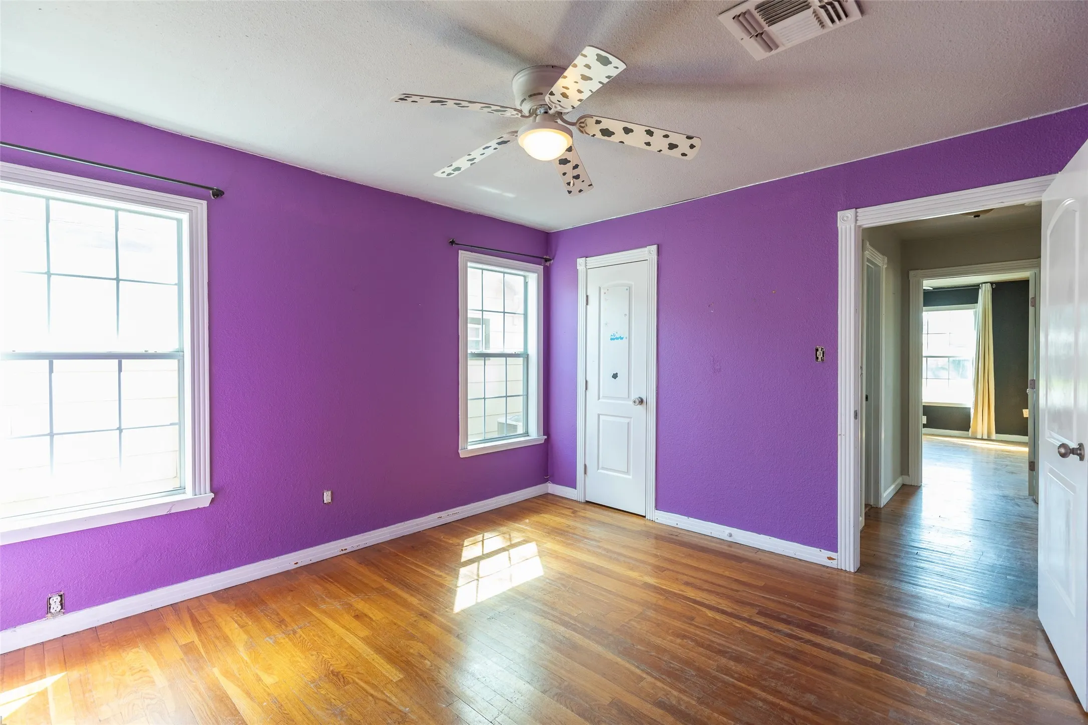 Single Family Residence For Sale in Taylor County , 901 Ash, Merkel, Texas 79536, 3 Bedroom, 2 Bathroom, Garage spaces, 1,890 Sqft, built in 1949, mls#21405469, Real Estate Agent in Merkel, Homes For Sale in Taylor county, Homes For Sale in Merkel, Realtor in Merkel Texas, Real Estate Brokerage Independent Realty Texas, Luminita Cordes Realtor