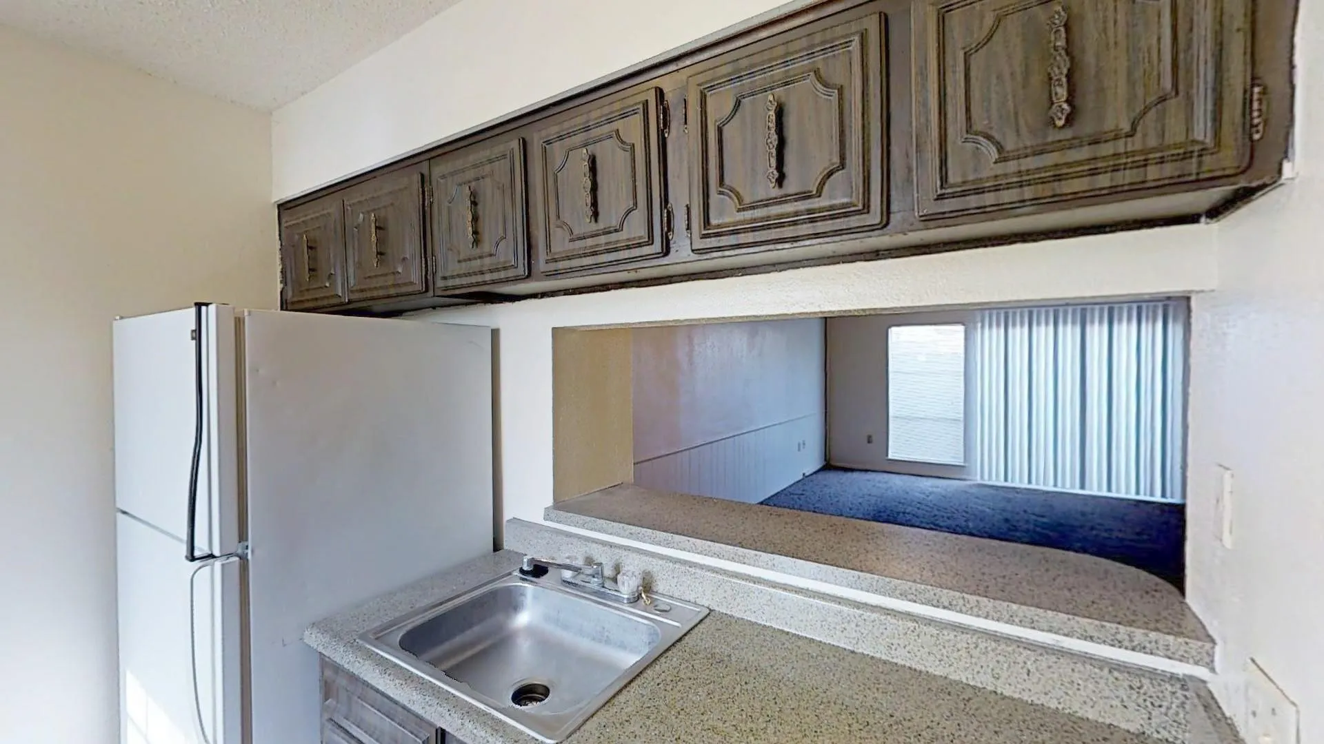 Apartment For Rent in Taylor County , 2400 Buffalo Gap Road 105, Abilene, Texas 79605, 2 Bedroom, 2 Bathroom, Garage spaces, 1,178 Sqft, built in 1973, mls#21405474, Real Estate Agent in Abilene, Homes For Rent in Taylor county, Homes For Rent in Abilene, Realtor in Abilene Texas, Real Estate Brokerage Independent Realty Texas, Luminita Cordes Realtor