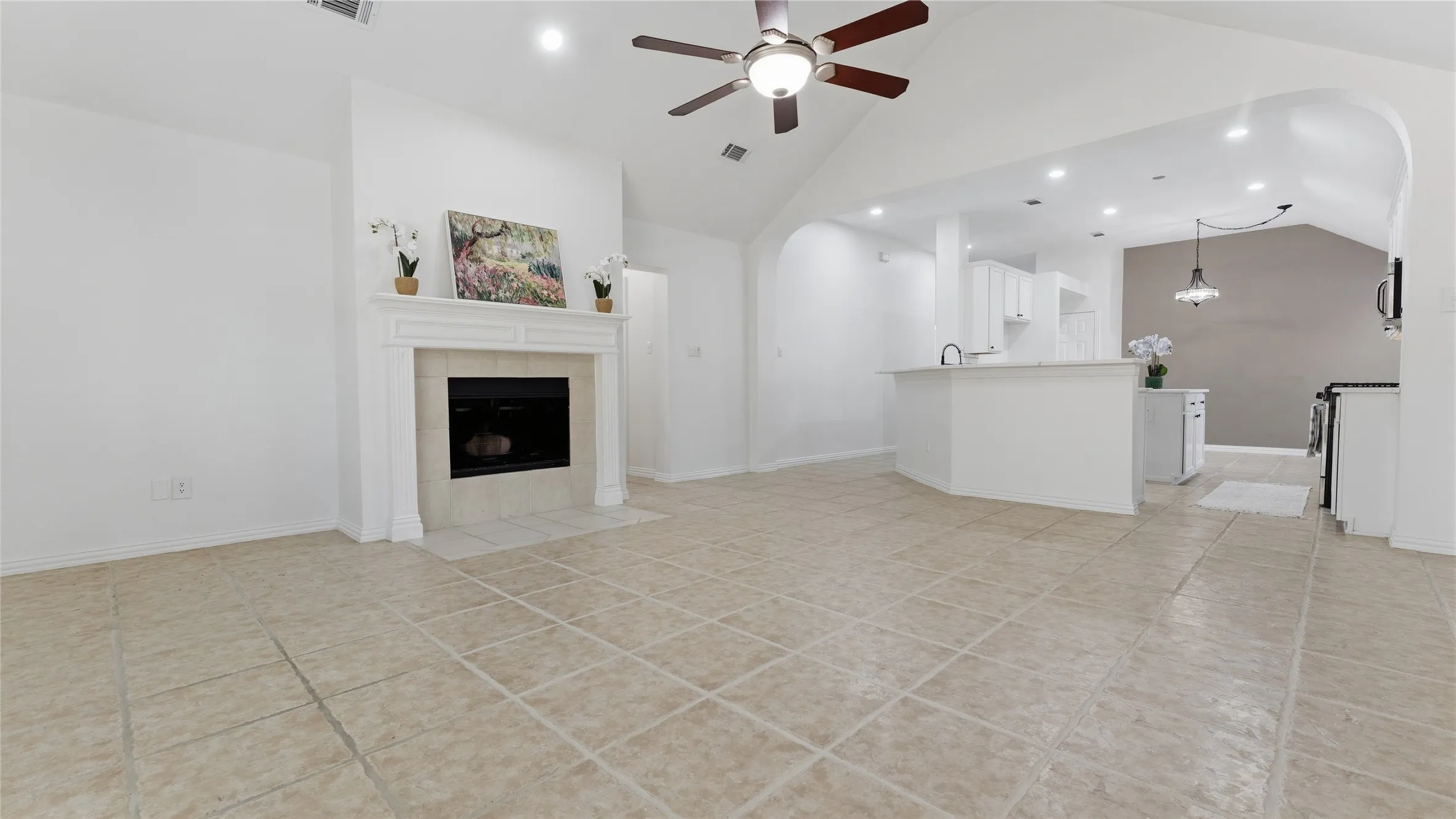Single Family Residence For Sale in Collin County , 304 Turtle Court, Mc Kinney, Texas 75072, 4 Bedroom, 2 Bathroom, 2 Garage spaces, 2,102 Sqft, built in 2001, mls#21404320, Real Estate Agent in Mc Kinney, Homes For Sale in Collin county, Homes For Sale in Mc Kinney, Realtor in Mc Kinney Texas, Real Estate Brokerage Independent Realty Texas, Luminita Cordes Realtor