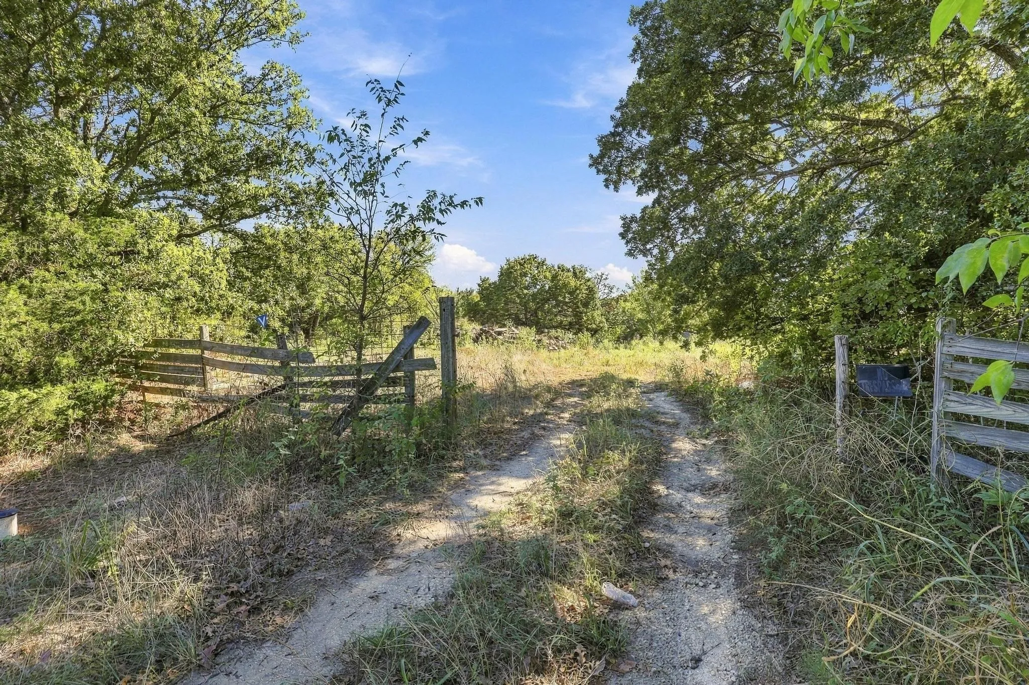 Unimproved Land For Sale in Grayson County , TBD FM 1753, Denison, Texas 75021, 0, 0, Garage spaces, 0 Sqft, built in 0, mls#21404887, Real Estate Agent in Denison, Homes For Sale in Grayson county, Homes For Sale in Denison, Realtor in Denison Texas, Real Estate Brokerage Independent Realty Texas, Luminita Cordes Realtor