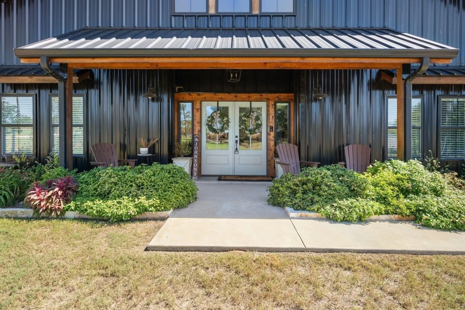 Single Family Residence For Sale in Smith County , 13127 S County Road 246, Arp, Texas 75750, 3 Bedroom, 3 Bathroom, 4 Garage spaces, 2,487 Sqft, built in 2023, mls#21404207, Real Estate Agent in Arp, Homes For Sale in Smith county, Homes For Sale in Arp, Realtor in Arp Texas, Real Estate Brokerage Independent Realty Texas, Luminita Cordes Realtor