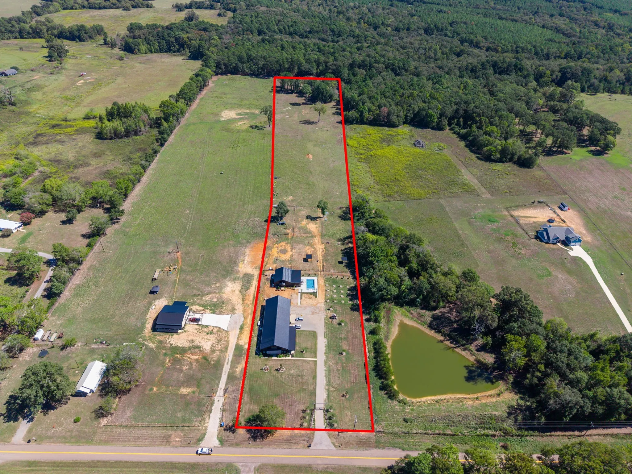 Single Family Residence For Sale in Smith County , 13127 S County Road 246, Arp, Texas 75750, 3 Bedroom, 3 Bathroom, 4 Garage spaces, 2,487 Sqft, built in 2023, mls#21404207, Real Estate Agent in Arp, Homes For Sale in Smith county, Homes For Sale in Arp, Realtor in Arp Texas, Real Estate Brokerage Independent Realty Texas, Luminita Cordes Realtor