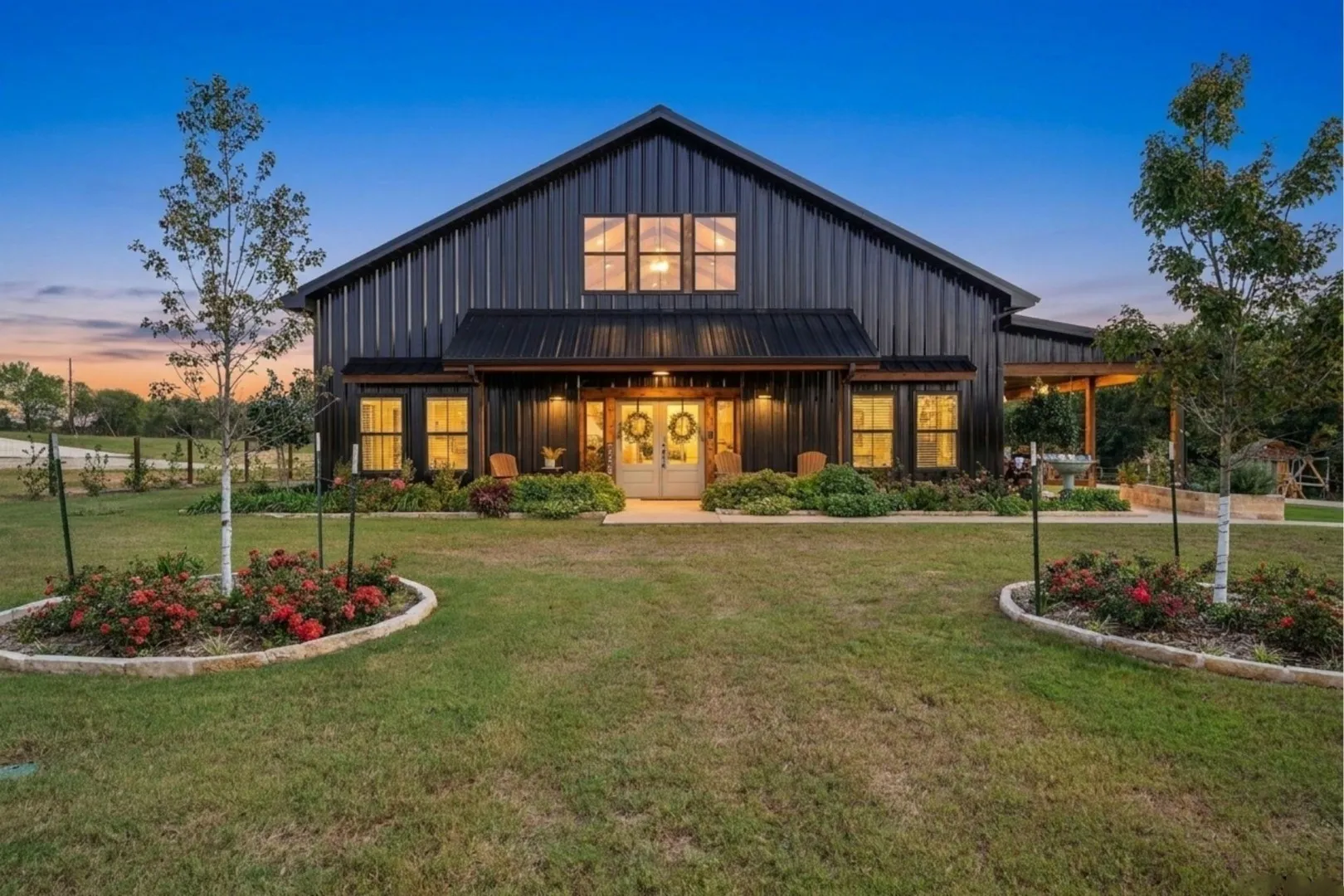 Single Family Residence For Sale in Smith County , 13127 S County Road 246, Arp, Texas 75750, 3 Bedroom, 3 Bathroom, 4 Garage spaces, 2,487 Sqft, built in 2023, mls#21404207, Real Estate Agent in Arp, Homes For Sale in Smith county, Homes For Sale in Arp, Realtor in Arp Texas, Real Estate Brokerage Independent Realty Texas, Luminita Cordes Realtor