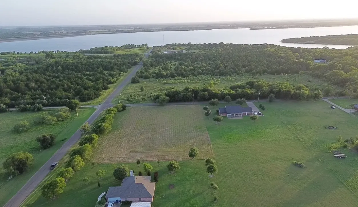 Unimproved Land For Sale in Ellis County , TBD Lakeview Drive, Ennis, Texas 75119, 0, 0, Garage spaces, 0 Sqft, built in 0, mls#21400744, Real Estate Agent in Ennis, Homes For Sale in Ellis county, Homes For Sale in Ennis, Realtor in Ennis Texas, Real Estate Brokerage Independent Realty Texas, Luminita Cordes Realtor