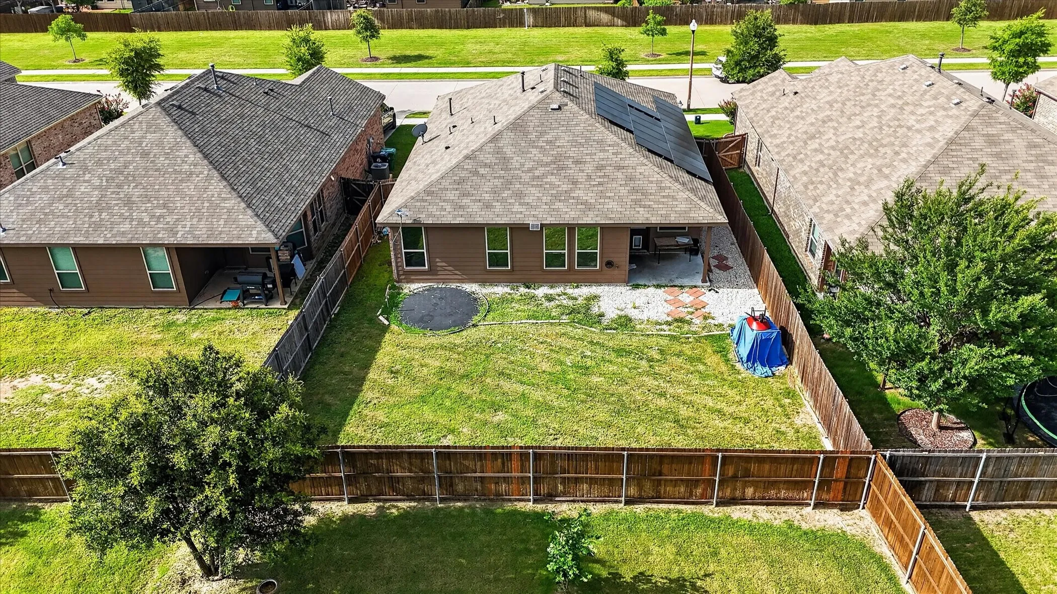 Single Family Residence For Rent in Denton County , 320 Grassland Drive, Denton, Texas 76210, 4 Bedroom, 2 Bathroom, 2 Garage spaces, 1,656 Sqft, built in 2018, mls#21405483, Real Estate Agent in Denton, Homes For Rent in Denton county, Homes For Rent in Denton, Realtor in Denton Texas, Real Estate Brokerage Independent Realty Texas, Luminita Cordes Realtor