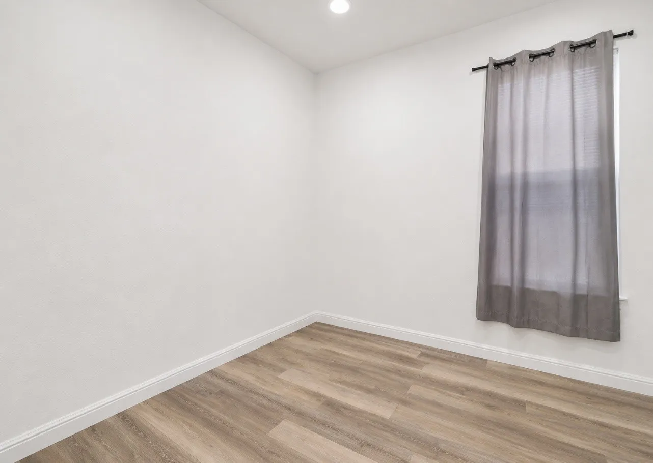 Single Family Residence For Rent in Denton County , 320 Grassland Drive, Denton, Texas 76210, 4 Bedroom, 2 Bathroom, 2 Garage spaces, 1,656 Sqft, built in 2018, mls#21405483, Real Estate Agent in Denton, Homes For Rent in Denton county, Homes For Rent in Denton, Realtor in Denton Texas, Real Estate Brokerage Independent Realty Texas, Luminita Cordes Realtor