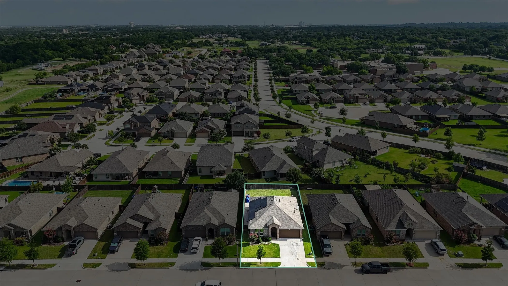 Single Family Residence For Rent in Denton County , 320 Grassland Drive, Denton, Texas 76210, 4 Bedroom, 2 Bathroom, 2 Garage spaces, 1,656 Sqft, built in 2018, mls#21405483, Real Estate Agent in Denton, Homes For Rent in Denton county, Homes For Rent in Denton, Realtor in Denton Texas, Real Estate Brokerage Independent Realty Texas, Luminita Cordes Realtor