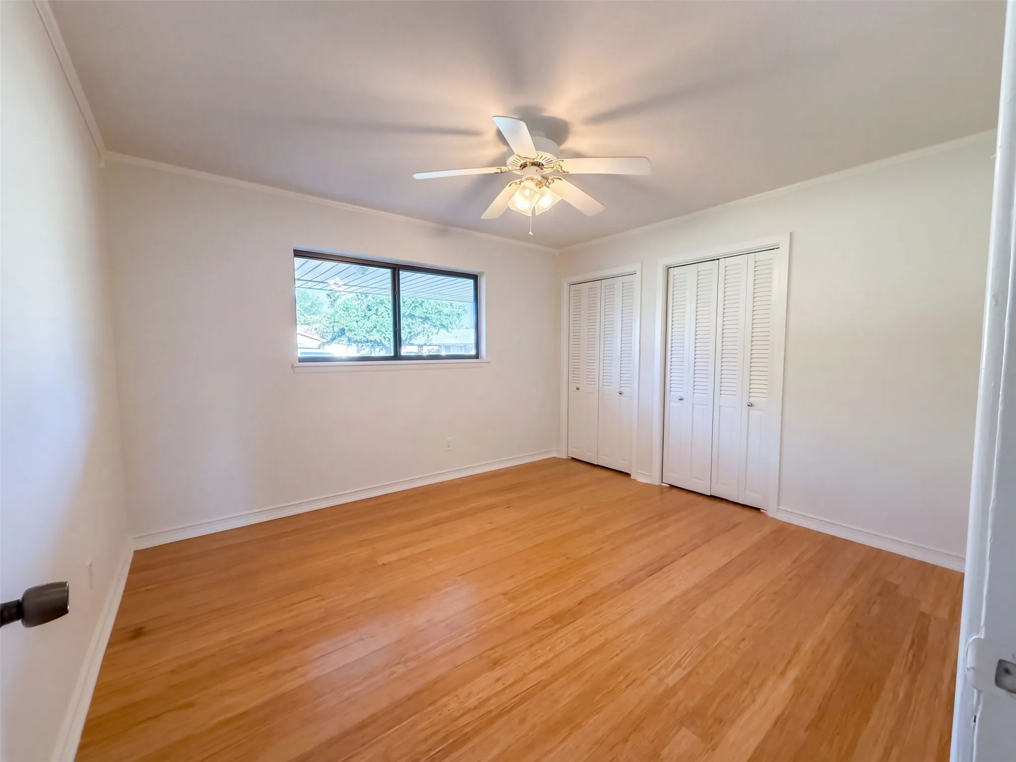 Single Family Residence For Sale in Hunt County , 607 Turtle Creek Drive, Greenville, Texas 75402, 4 Bedroom, 3 Bathroom, 2 Garage spaces, 2,146 Sqft, built in 1965, mls#21404983, Real Estate Agent in Greenville, Homes For Sale in Hunt county, Homes For Sale in Greenville, Realtor in Greenville Texas, Real Estate Brokerage Independent Realty Texas, Luminita Cordes Realtor