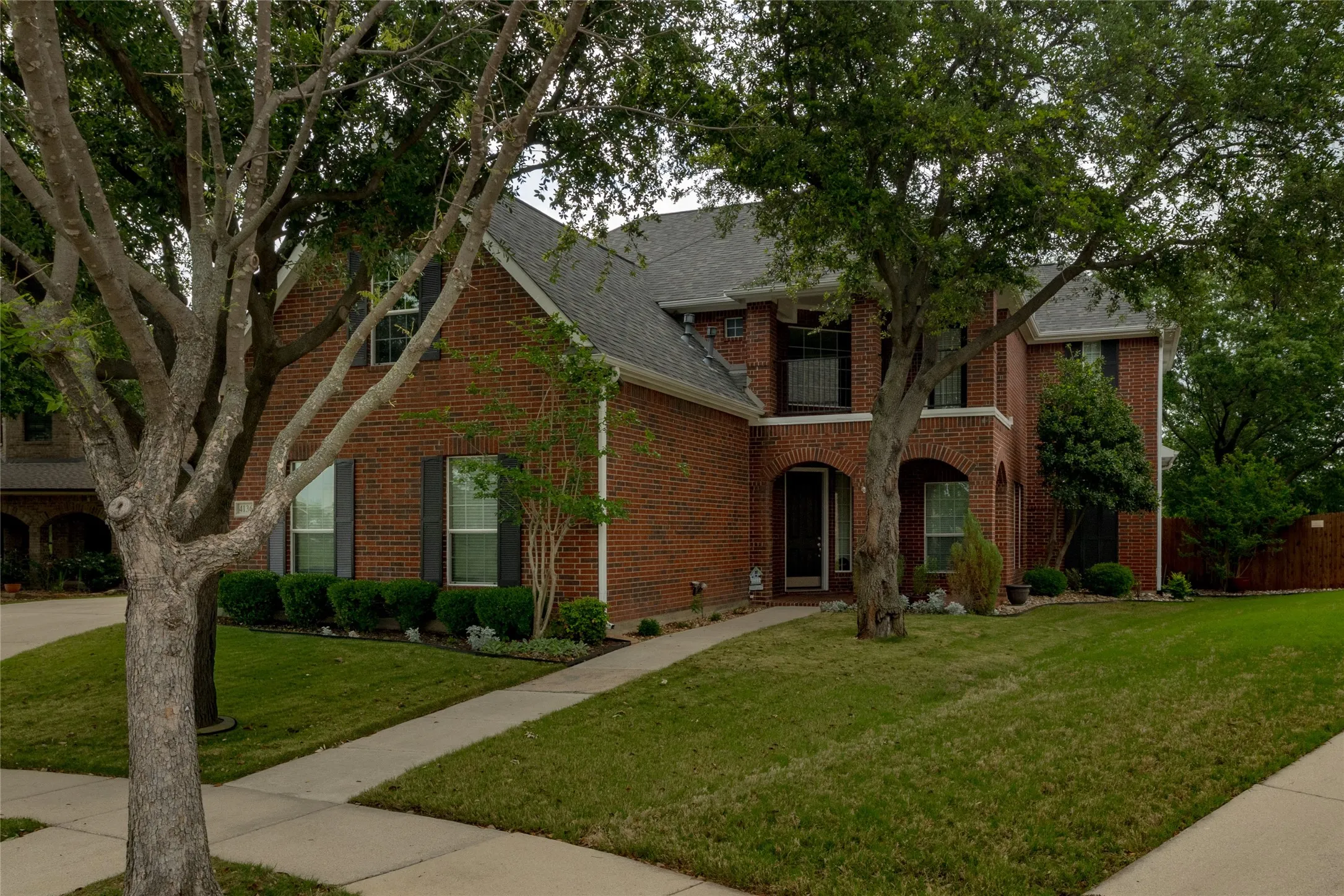 Single Family Residence For Sale in Tarrant County , 4136 Willingham Court, Fort Worth, Texas 76244, 5 Bedroom, 4 Bathroom, 3 Garage spaces, 4,043 Sqft, built in 2002, mls#21405485, Real Estate Agent in Fort Worth, Homes For Sale in Tarrant county, Homes For Sale in Fort Worth, Realtor in Fort Worth Texas, Real Estate Brokerage Independent Realty Texas, Luminita Cordes Realtor