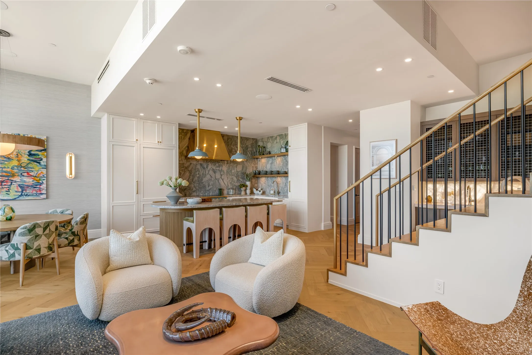 Condominium For Sale in Dallas County , 2408 Victory Park Lane 1442, Dallas, Texas 75219, 2 Bedroom, 3 Bathroom, 2 Garage spaces, 2,435 Sqft, built in 2005, mls#21404134, Real Estate Agent in Dallas, Homes For Sale in Dallas county, Homes For Sale in Dallas, Realtor in Dallas Texas, Real Estate Brokerage Independent Realty Texas, Luminita Cordes Realtor