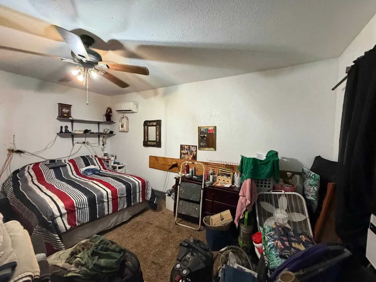 Single Family Residence For Sale in Nolan County , 406 E 12th Street, Sweetwater, Texas 79556, 2 Bedroom, 1 Bathroom, 2 Garage spaces, 938 Sqft, built in 1990, mls#21405487, Real Estate Agent in Sweetwater, Homes For Sale in Nolan county, Homes For Sale in Sweetwater, Realtor in Sweetwater Texas, Real Estate Brokerage Independent Realty Texas, Luminita Cordes Realtor
