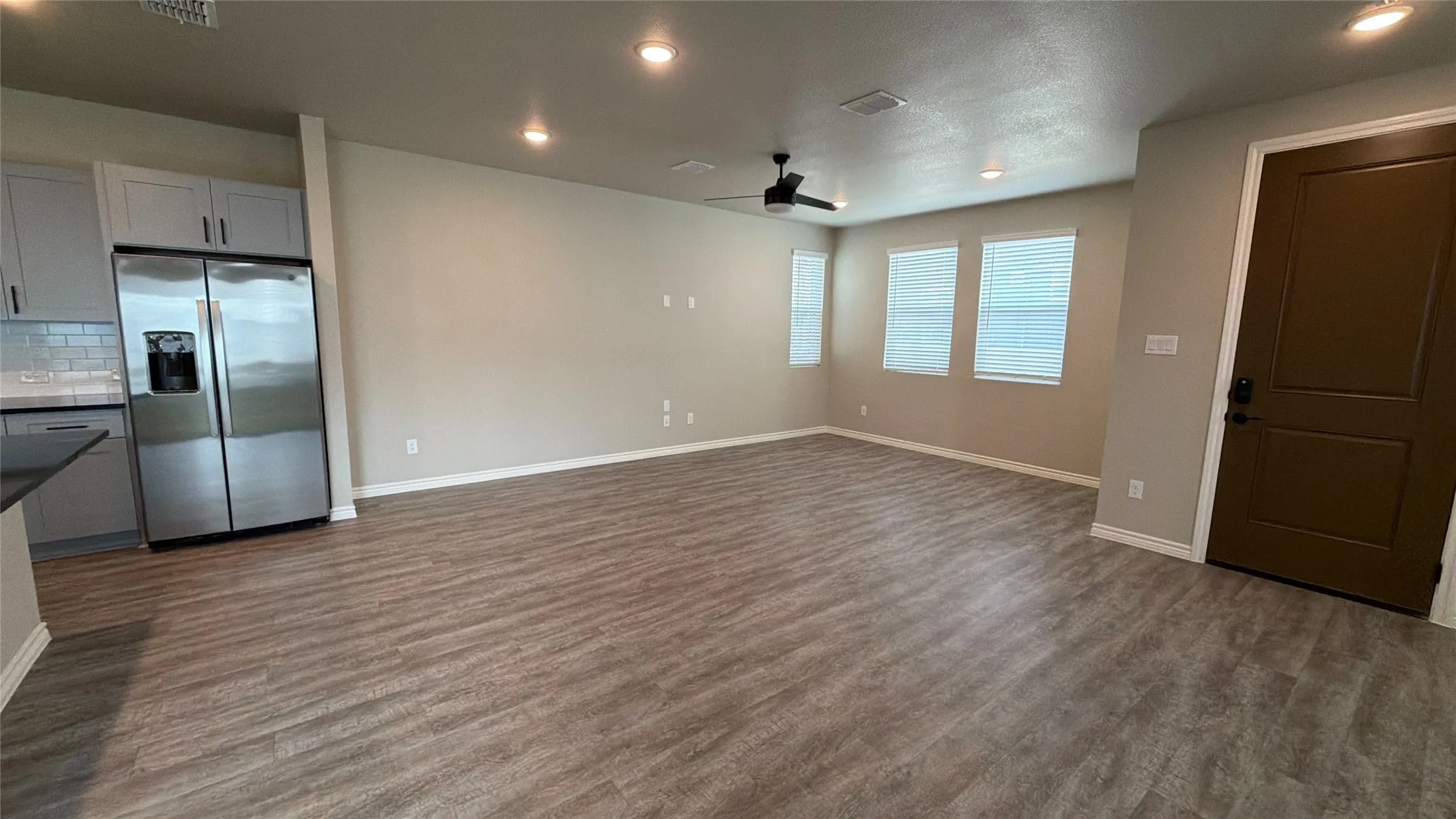 Single Family Residence For Rent in Denton County , 604 Vine Street 144, Argyle, Texas 76226, 4 Bedroom, 4 Bathroom, 2 Garage spaces, 2,430 Sqft, built in 2022, mls#21405488, Real Estate Agent in Argyle, Homes For Rent in Denton county, Homes For Rent in Argyle, Realtor in Argyle Texas, Real Estate Brokerage Independent Realty Texas, Luminita Cordes Realtor