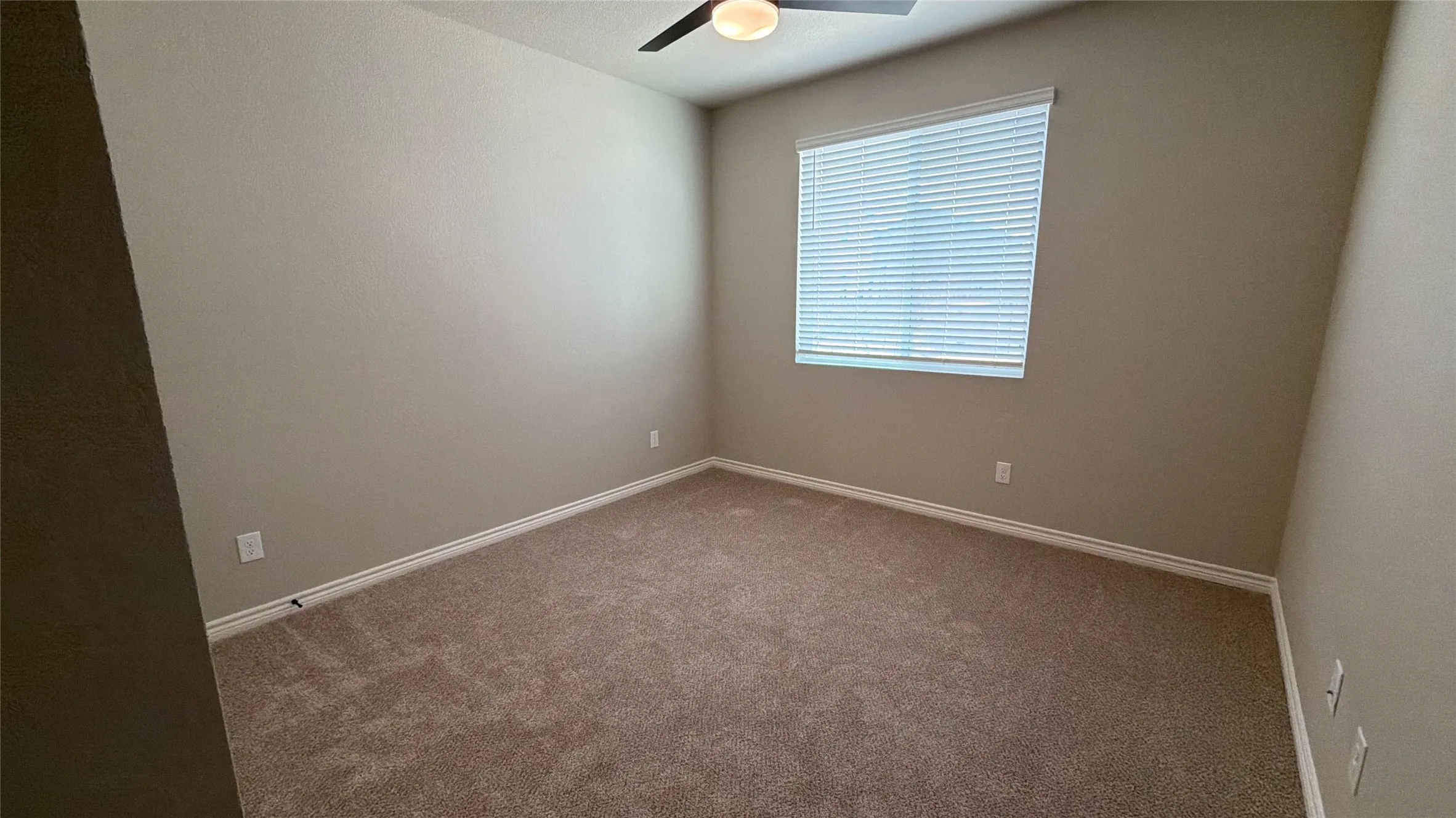 Single Family Residence For Rent in Denton County , 604 Vine Street 144, Argyle, Texas 76226, 4 Bedroom, 4 Bathroom, 2 Garage spaces, 2,430 Sqft, built in 2022, mls#21405488, Real Estate Agent in Argyle, Homes For Rent in Denton county, Homes For Rent in Argyle, Realtor in Argyle Texas, Real Estate Brokerage Independent Realty Texas, Luminita Cordes Realtor