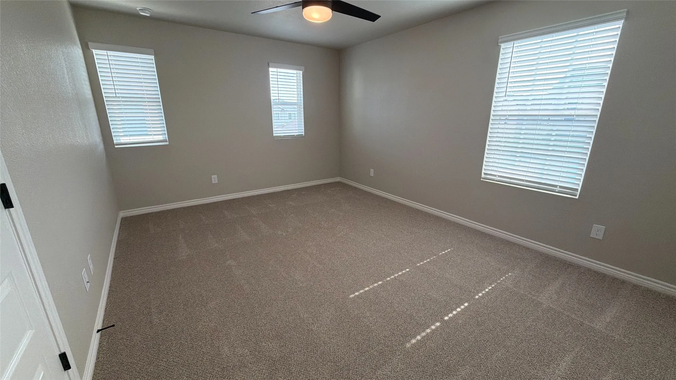 Single Family Residence For Rent in Denton County , 604 Vine Street 144, Argyle, Texas 76226, 4 Bedroom, 4 Bathroom, 2 Garage spaces, 2,430 Sqft, built in 2022, mls#21405488, Real Estate Agent in Argyle, Homes For Rent in Denton county, Homes For Rent in Argyle, Realtor in Argyle Texas, Real Estate Brokerage Independent Realty Texas, Luminita Cordes Realtor