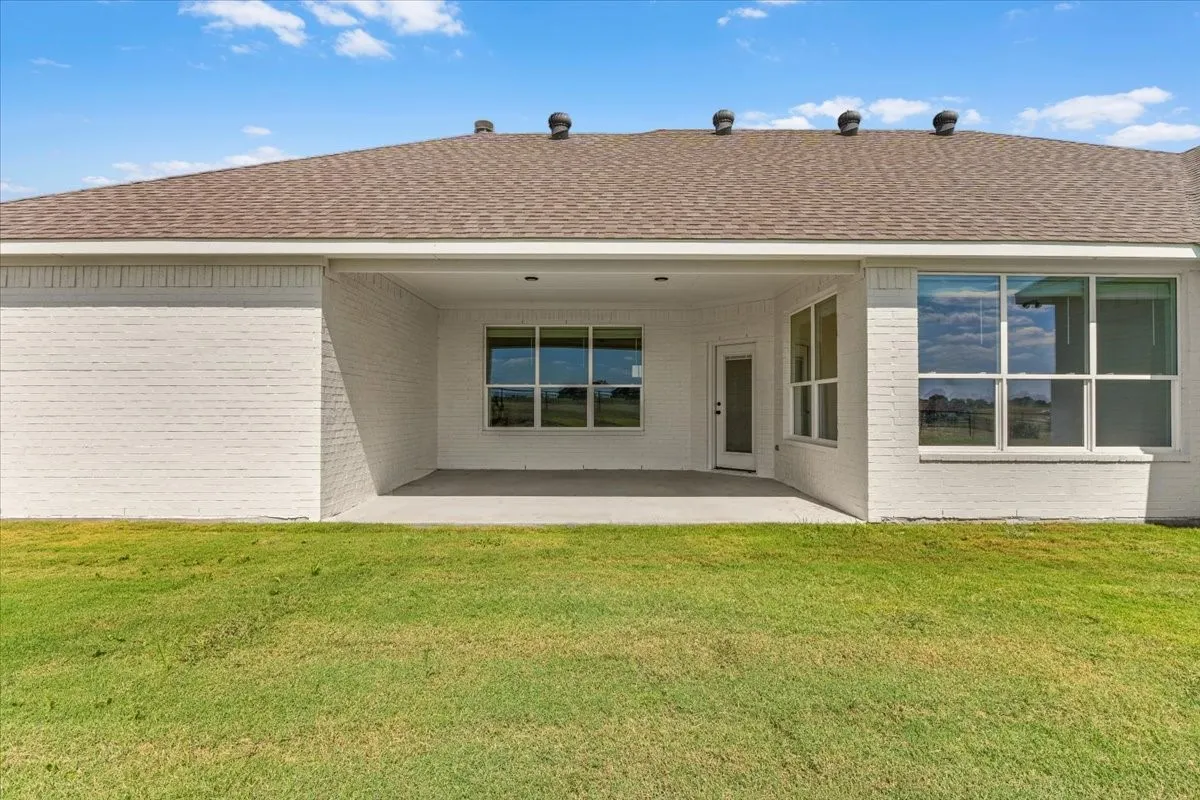 Single Family Residence For Sale in Parker County , 4020 Windy Point Ranch Road, Cresson, Texas 76035, 4 Bedroom, 2 Bathroom, 3 Garage spaces, 2,257 Sqft, built in 2022, mls#21371732, Real Estate Agent in Cresson, Homes For Sale in Parker county, Homes For Sale in Cresson, Realtor in Cresson Texas, Real Estate Brokerage Independent Realty Texas, Luminita Cordes Realtor