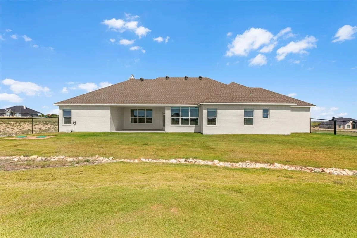 Single Family Residence For Sale in Parker County , 4020 Windy Point Ranch Road, Cresson, Texas 76035, 4 Bedroom, 2 Bathroom, 3 Garage spaces, 2,257 Sqft, built in 2022, mls#21371732, Real Estate Agent in Cresson, Homes For Sale in Parker county, Homes For Sale in Cresson, Realtor in Cresson Texas, Real Estate Brokerage Independent Realty Texas, Luminita Cordes Realtor
