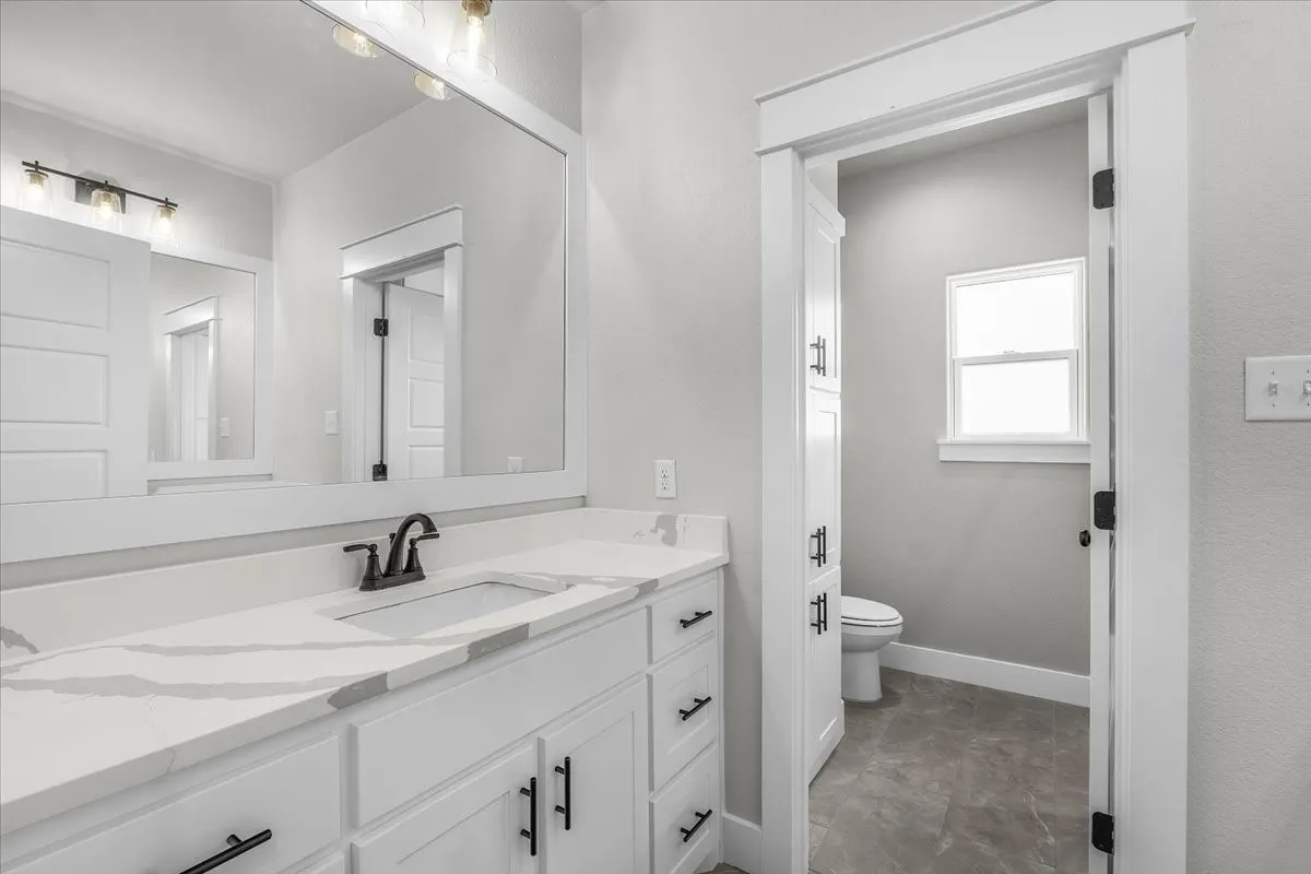 Single Family Residence For Sale in Parker County , 4020 Windy Point Ranch Road, Cresson, Texas 76035, 4 Bedroom, 2 Bathroom, 3 Garage spaces, 2,257 Sqft, built in 2022, mls#21371732, Real Estate Agent in Cresson, Homes For Sale in Parker county, Homes For Sale in Cresson, Realtor in Cresson Texas, Real Estate Brokerage Independent Realty Texas, Luminita Cordes Realtor