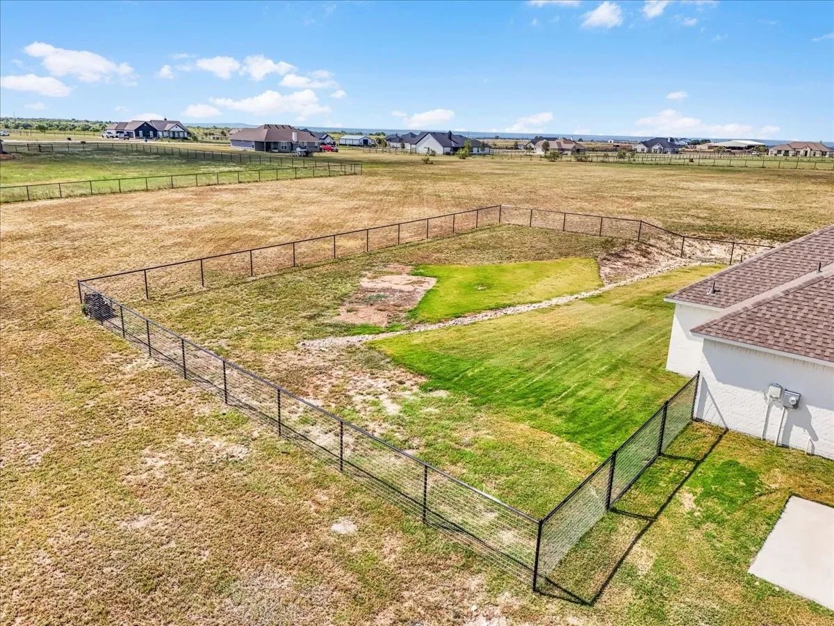Single Family Residence For Sale in Parker County , 4020 Windy Point Ranch Road, Cresson, Texas 76035, 4 Bedroom, 2 Bathroom, 3 Garage spaces, 2,257 Sqft, built in 2022, mls#21371732, Real Estate Agent in Cresson, Homes For Sale in Parker county, Homes For Sale in Cresson, Realtor in Cresson Texas, Real Estate Brokerage Independent Realty Texas, Luminita Cordes Realtor