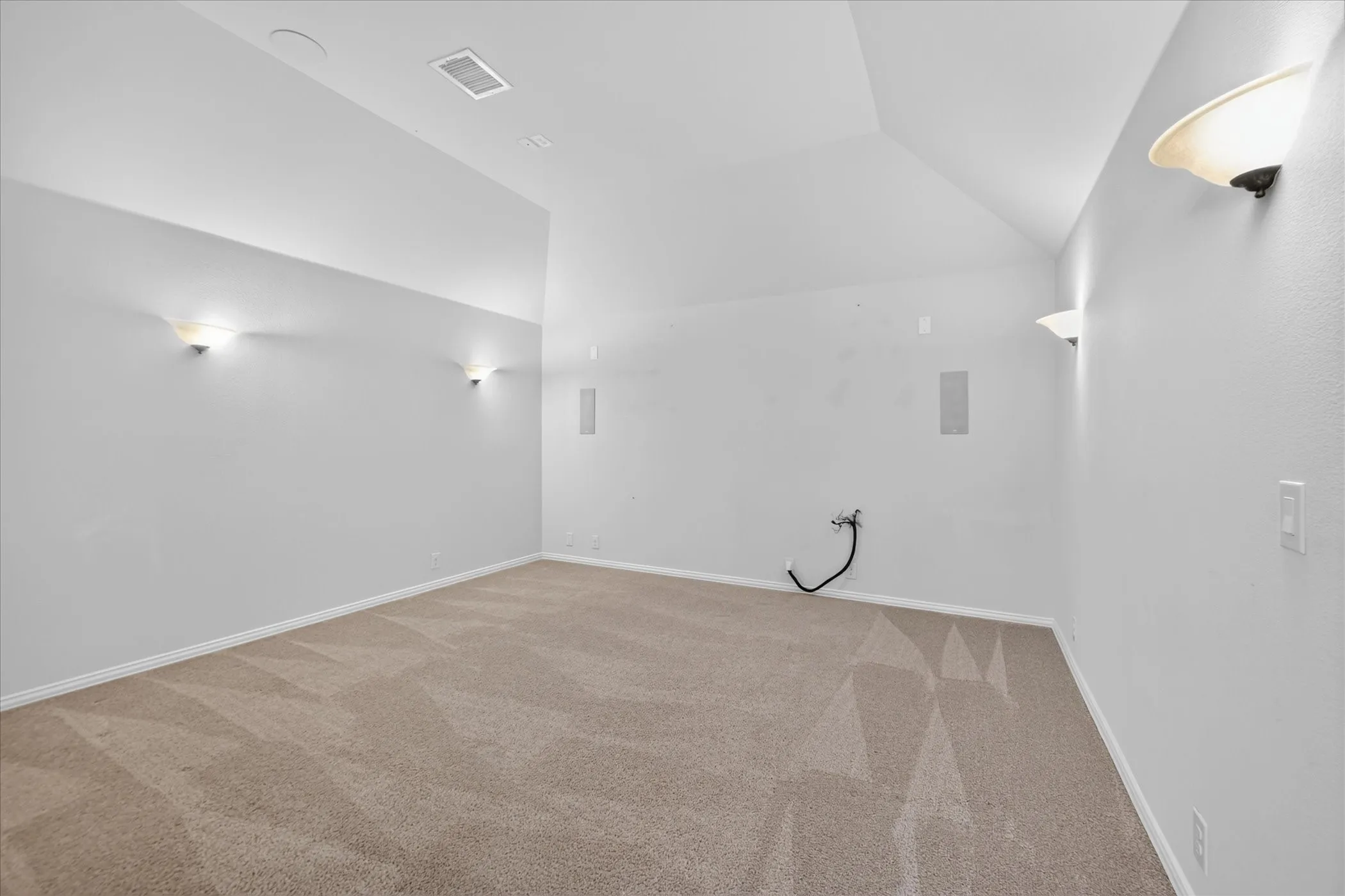 Single Family Residence For Rent in Collin County , 911 Birchwood Drive, Wylie, Texas 75098, 4 Bedroom, 3 Bathroom, 2 Garage spaces, 3,280 Sqft, built in 2016, mls#21405490, Real Estate Agent in Wylie, Homes For Rent in Collin county, Homes For Rent in Wylie, Realtor in Wylie Texas, Real Estate Brokerage Independent Realty Texas, Luminita Cordes Realtor