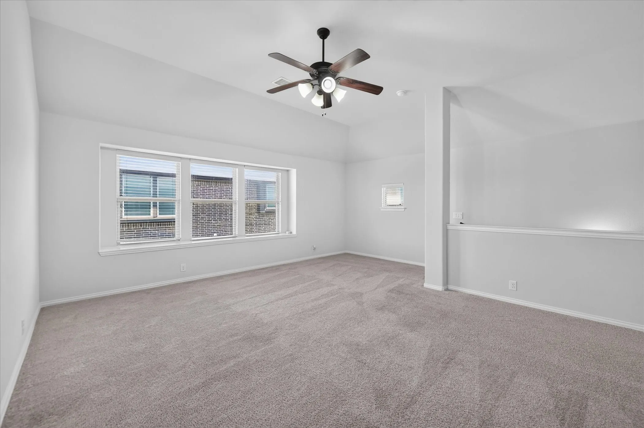 Single Family Residence For Rent in Collin County , 911 Birchwood Drive, Wylie, Texas 75098, 4 Bedroom, 3 Bathroom, 2 Garage spaces, 3,280 Sqft, built in 2016, mls#21405490, Real Estate Agent in Wylie, Homes For Rent in Collin county, Homes For Rent in Wylie, Realtor in Wylie Texas, Real Estate Brokerage Independent Realty Texas, Luminita Cordes Realtor
