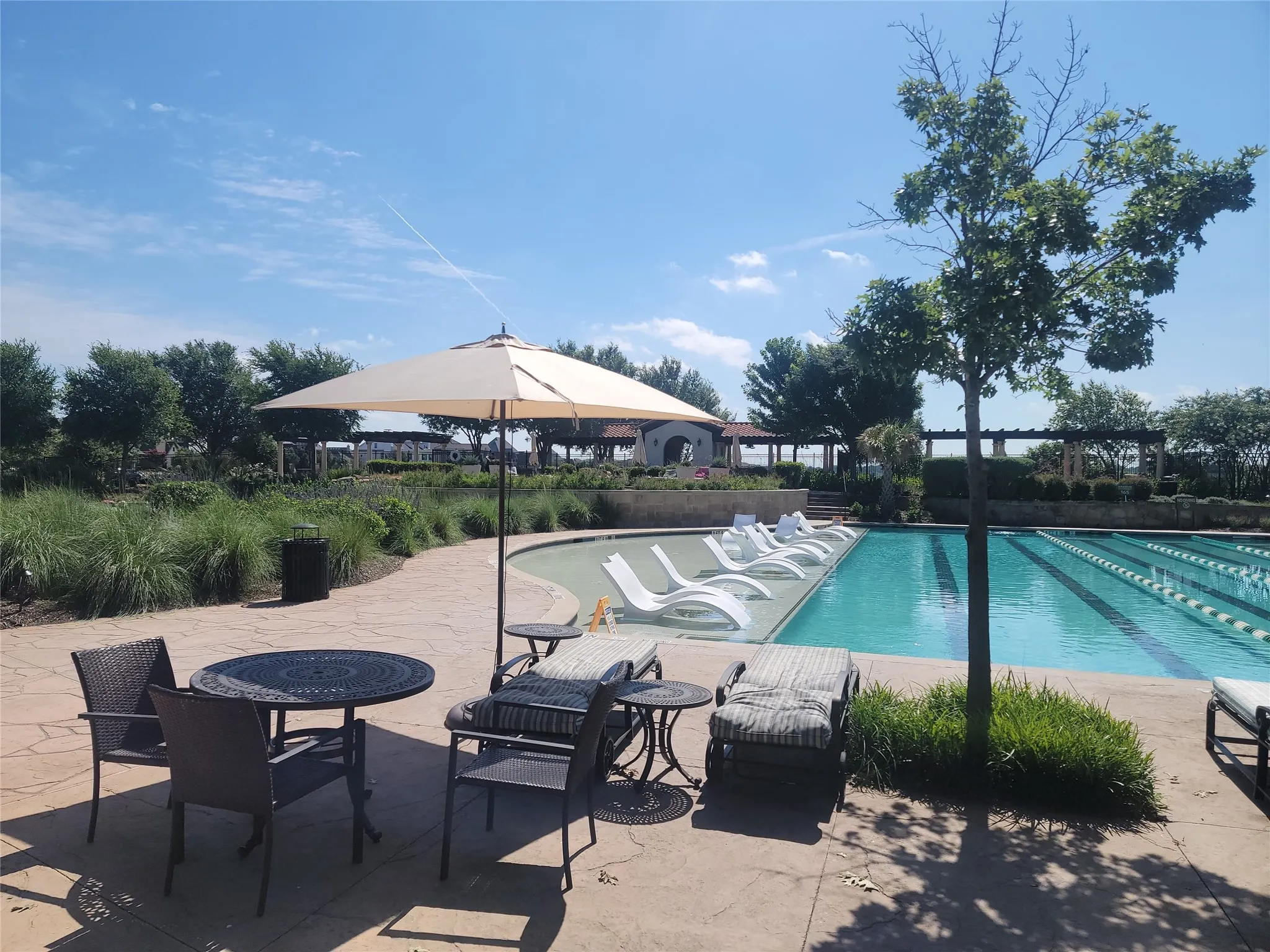 Single Family Residence For Rent in Tarrant County , 1023 Winter Fire Way, Arlington, Texas 76005, 5 Bedroom, 4 Bathroom, 2 Garage spaces, 3,566 Sqft, built in 2014, mls#21402861, Real Estate Agent in Arlington, Homes For Rent in Tarrant county, Homes For Rent in Arlington, Realtor in Arlington Texas, Real Estate Brokerage Independent Realty Texas, Luminita Cordes Realtor