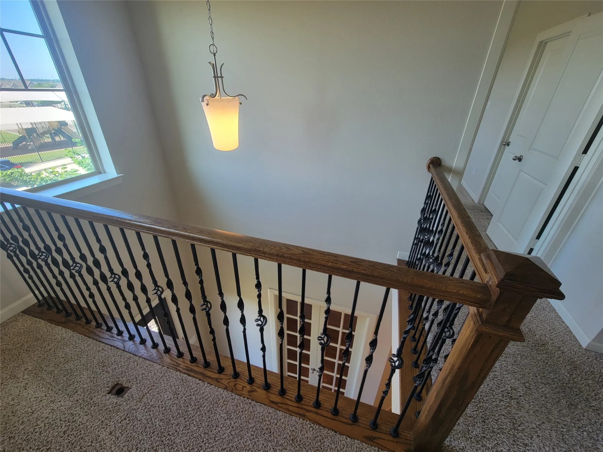 Single Family Residence For Rent in Tarrant County , 1023 Winter Fire Way, Arlington, Texas 76005, 5 Bedroom, 4 Bathroom, 2 Garage spaces, 3,566 Sqft, built in 2014, mls#21402861, Real Estate Agent in Arlington, Homes For Rent in Tarrant county, Homes For Rent in Arlington, Realtor in Arlington Texas, Real Estate Brokerage Independent Realty Texas, Luminita Cordes Realtor