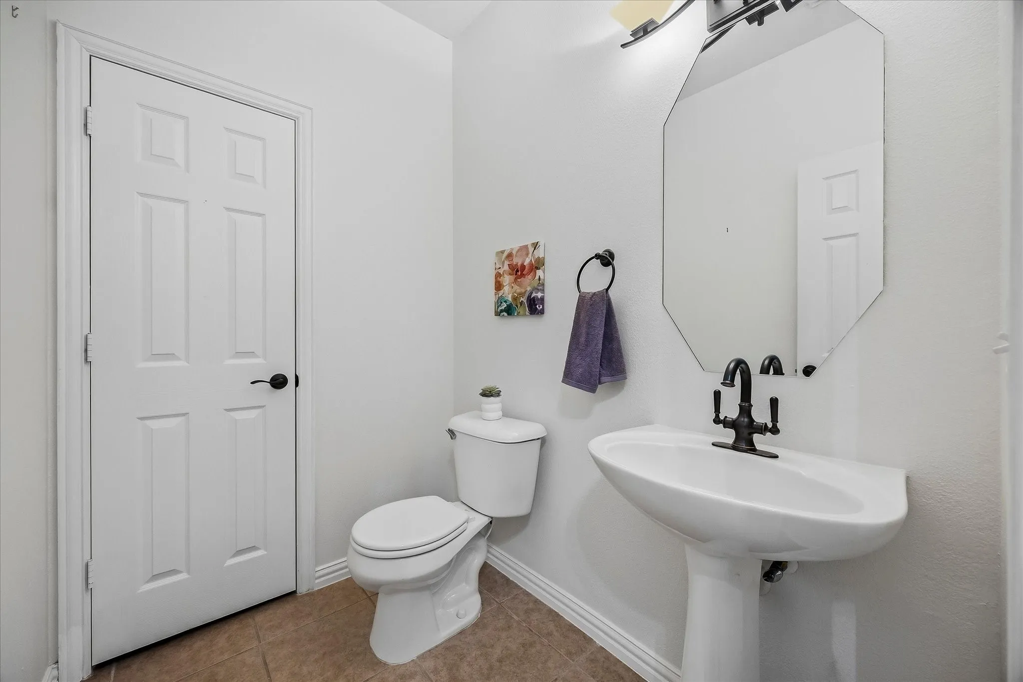 Single Family Residence For Sale in Dallas County , 4102 Stone Haven Drive, Garland, Texas 75043, 4 Bedroom, 3 Bathroom, 2 Garage spaces, 3,156 Sqft, built in 2003, mls#21405496, Real Estate Agent in Garland, Homes For Sale in Dallas county, Homes For Sale in Garland, Realtor in Garland Texas, Real Estate Brokerage Independent Realty Texas, Luminita Cordes Realtor