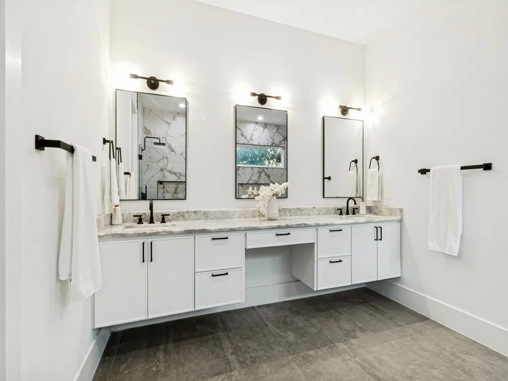 Single Family Residence For Sale in Dallas County , 3536 Jubilee Trail, Dallas, Texas 75229, 4 Bedroom, 4 Bathroom, 2 Garage spaces, 4,500 Sqft, built in 2020, mls#21394034, Real Estate Agent in Dallas, Homes For Sale in Dallas county, Homes For Sale in Dallas, Realtor in Dallas Texas, Real Estate Brokerage Independent Realty Texas, Luminita Cordes Realtor