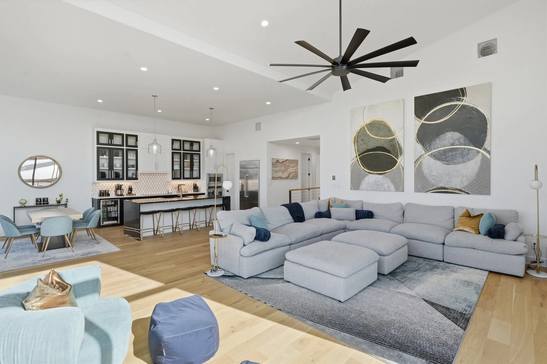 Single Family Residence For Sale in Palo Pinto County , 4 Breakwater Bend, Graford, Texas 76449, 4 Bedroom, 5 Bathroom, 1 Garage spaces, 2,881 Sqft, built in 2023, mls#21404818, Real Estate Agent in Graford, Homes For Sale in Palo Pinto county, Homes For Sale in Graford, Realtor in Graford Texas, Real Estate Brokerage Independent Realty Texas, Luminita Cordes Realtor