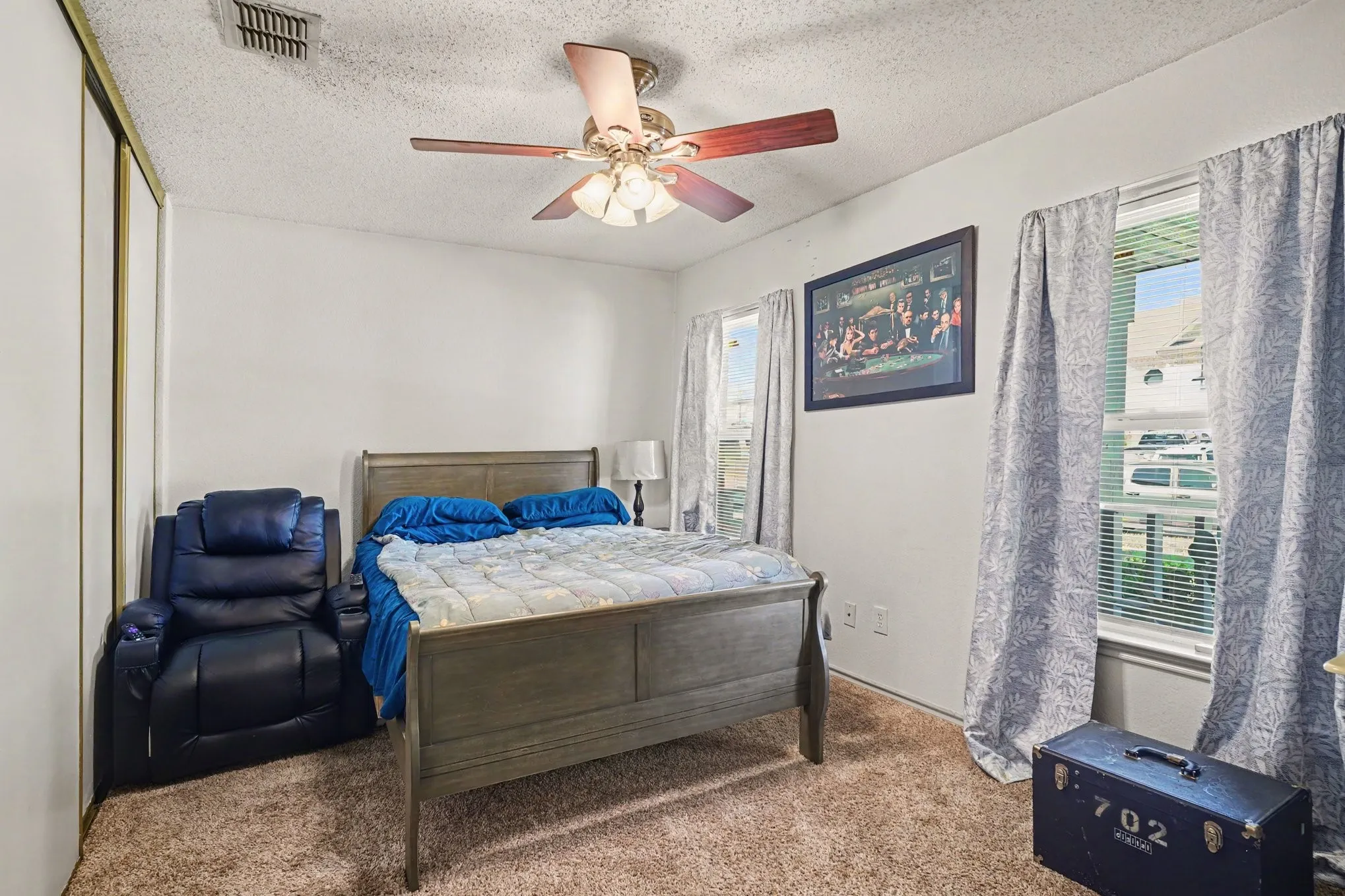 Single Family Residence For Sale in Tarrant County , 3136 Pine Valley Drive, Grand Prairie, Texas 75052, 3 Bedroom, 2 Bathroom, 2 Garage spaces, 1,592 Sqft, built in 1998, mls#21403689, Real Estate Agent in Grand Prairie, Homes For Sale in Tarrant county, Homes For Sale in Grand Prairie, Realtor in Grand Prairie Texas, Real Estate Brokerage Independent Realty Texas, Luminita Cordes Realtor
