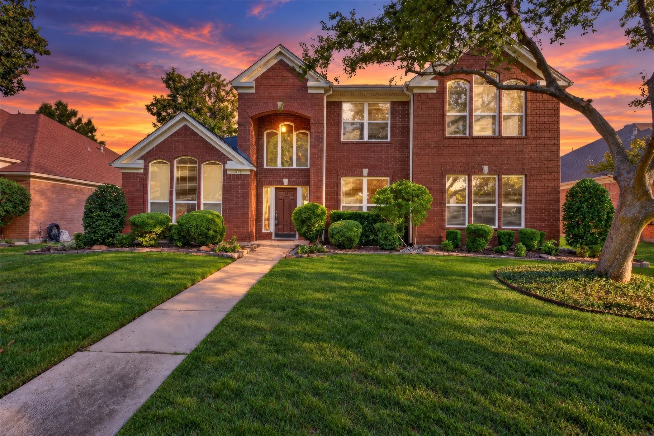 Single Family Residence For Sale in Dallas County , 448 Halifax Drive, Coppell, Texas 75019, 4 Bedroom, 4 Bathroom, 2 Garage spaces, 3,483 Sqft, built in 1991, mls#21403561, Real Estate Agent in Coppell, Homes For Sale in Dallas county, Homes For Sale in Coppell, Realtor in Coppell Texas, Real Estate Brokerage Independent Realty Texas, Luminita Cordes Realtor