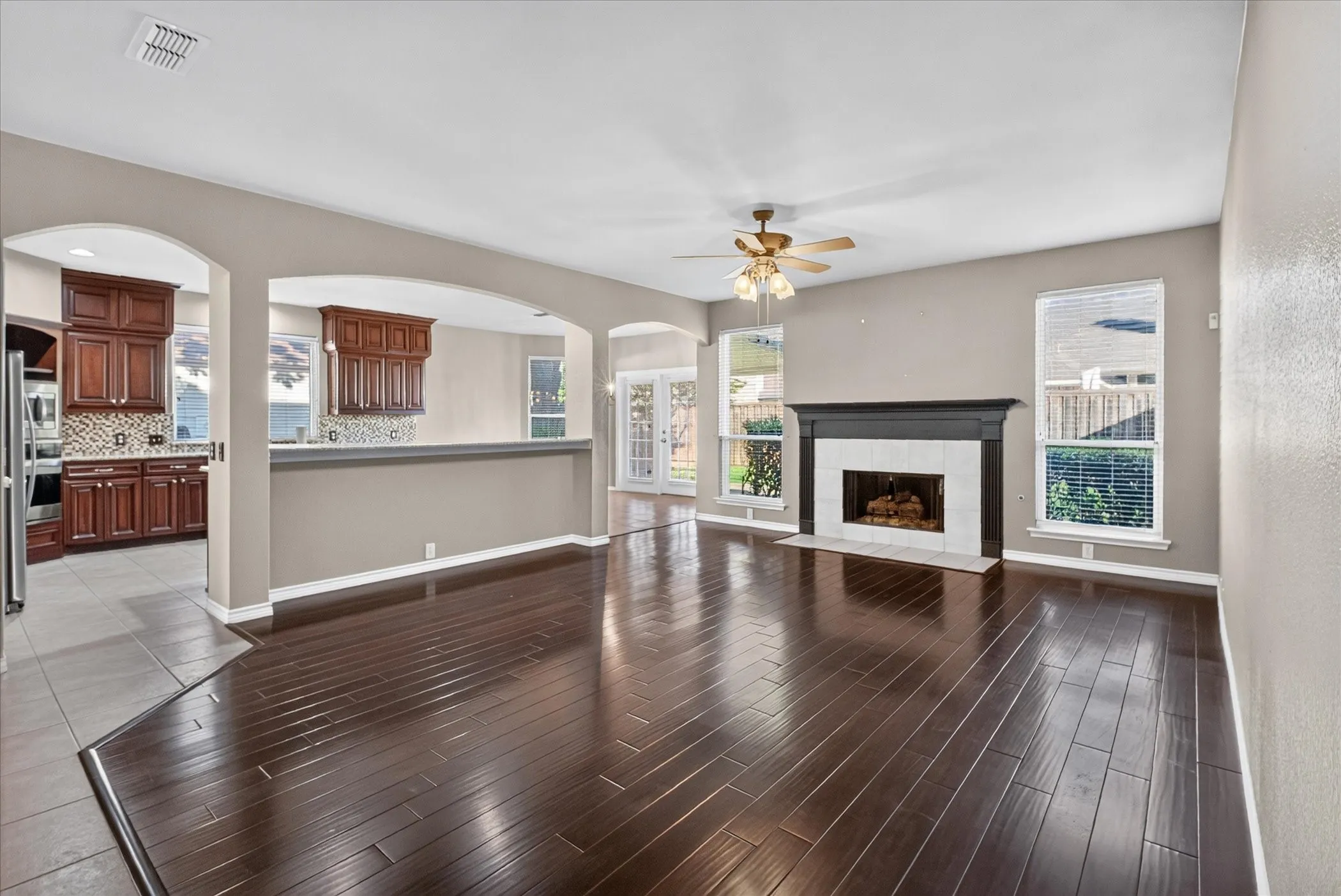 Single Family Residence For Sale in Dallas County , 448 Halifax Drive, Coppell, Texas 75019, 4 Bedroom, 4 Bathroom, 2 Garage spaces, 3,483 Sqft, built in 1991, mls#21403561, Real Estate Agent in Coppell, Homes For Sale in Dallas county, Homes For Sale in Coppell, Realtor in Coppell Texas, Real Estate Brokerage Independent Realty Texas, Luminita Cordes Realtor
