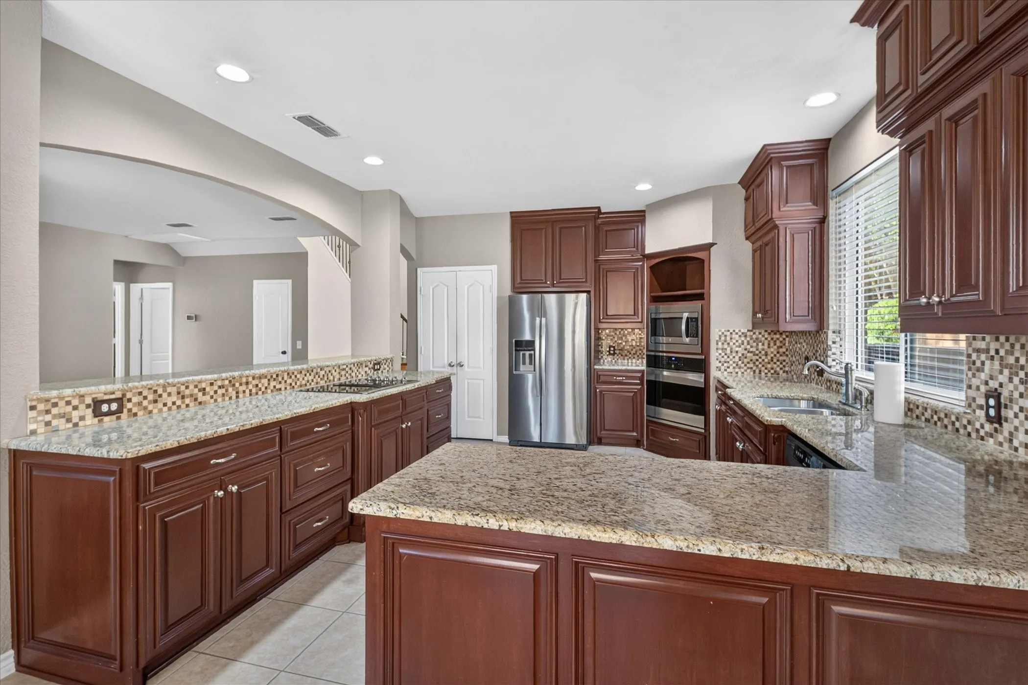 Single Family Residence For Sale in Dallas County , 448 Halifax Drive, Coppell, Texas 75019, 4 Bedroom, 4 Bathroom, 2 Garage spaces, 3,483 Sqft, built in 1991, mls#21403561, Real Estate Agent in Coppell, Homes For Sale in Dallas county, Homes For Sale in Coppell, Realtor in Coppell Texas, Real Estate Brokerage Independent Realty Texas, Luminita Cordes Realtor