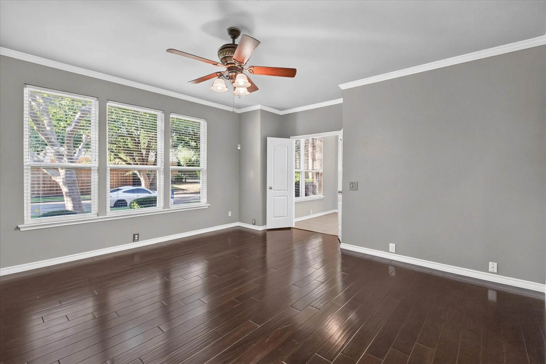 Single Family Residence For Sale in Dallas County , 448 Halifax Drive, Coppell, Texas 75019, 4 Bedroom, 4 Bathroom, 2 Garage spaces, 3,483 Sqft, built in 1991, mls#21403561, Real Estate Agent in Coppell, Homes For Sale in Dallas county, Homes For Sale in Coppell, Realtor in Coppell Texas, Real Estate Brokerage Independent Realty Texas, Luminita Cordes Realtor