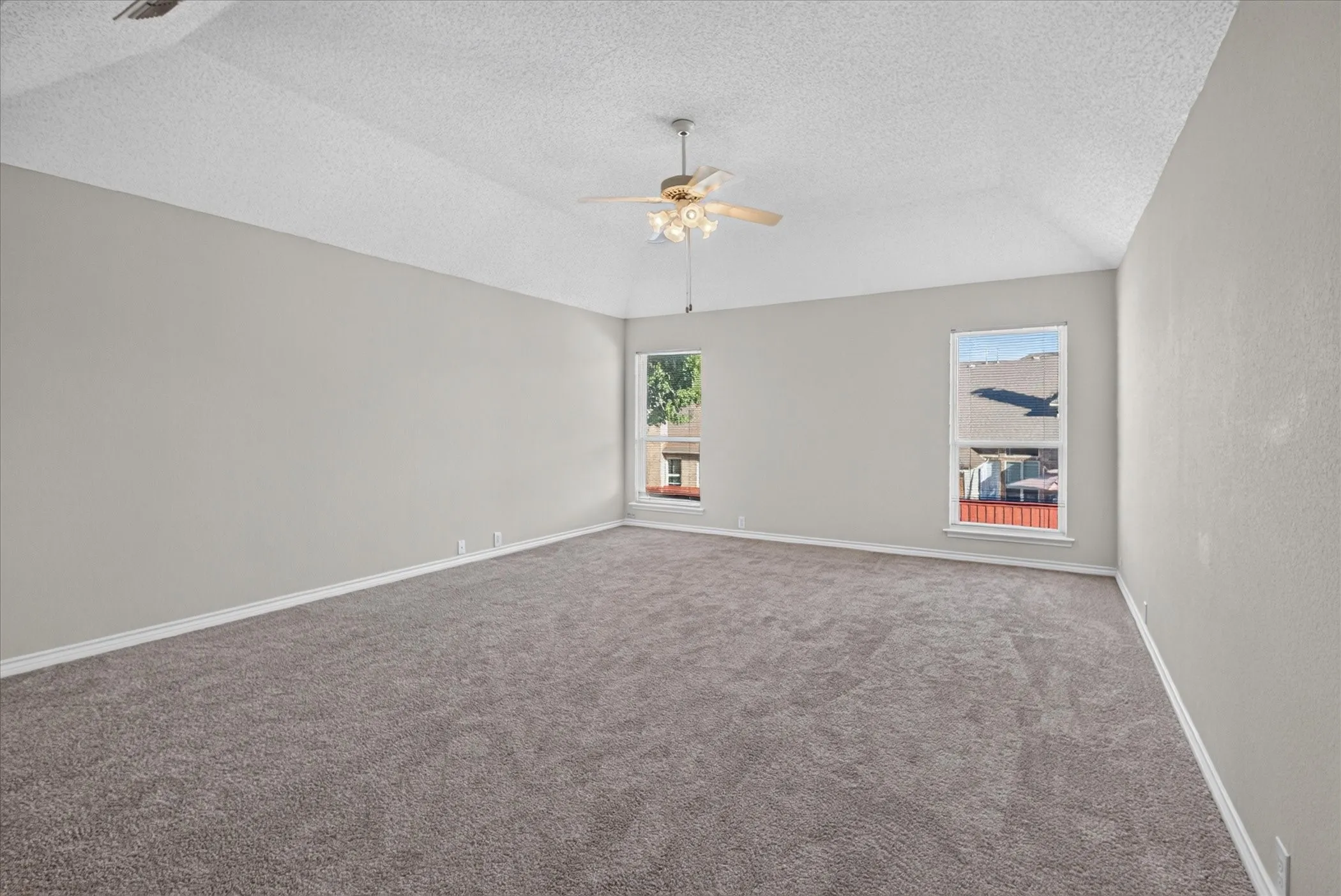 Single Family Residence For Sale in Dallas County , 448 Halifax Drive, Coppell, Texas 75019, 4 Bedroom, 4 Bathroom, 2 Garage spaces, 3,483 Sqft, built in 1991, mls#21403561, Real Estate Agent in Coppell, Homes For Sale in Dallas county, Homes For Sale in Coppell, Realtor in Coppell Texas, Real Estate Brokerage Independent Realty Texas, Luminita Cordes Realtor